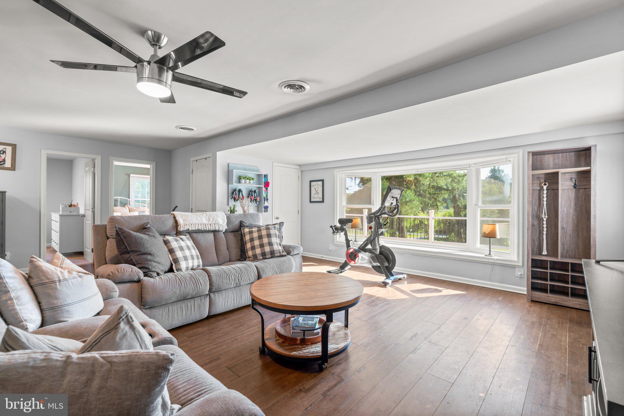 852 Maple Rd