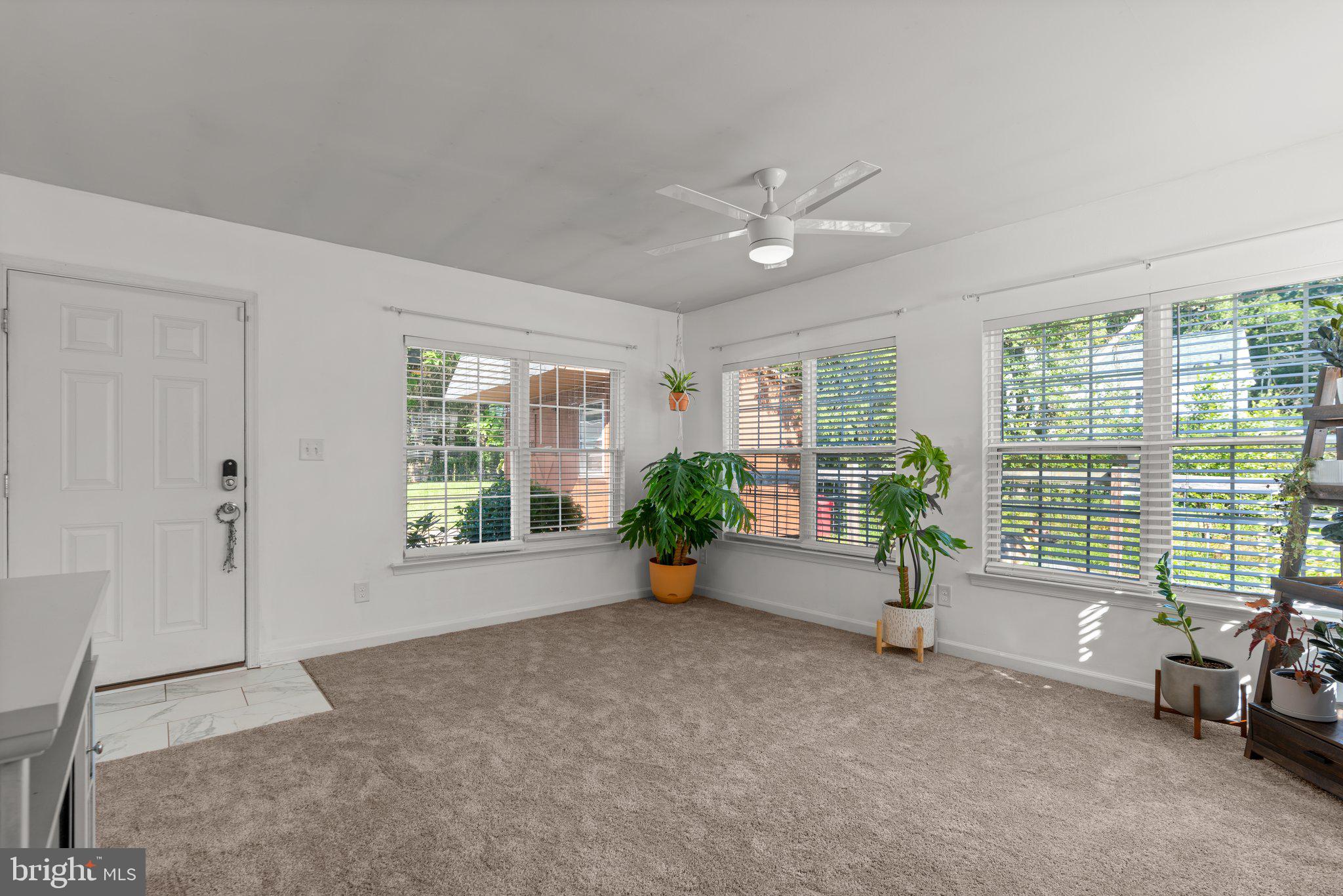 852 Maple Rd