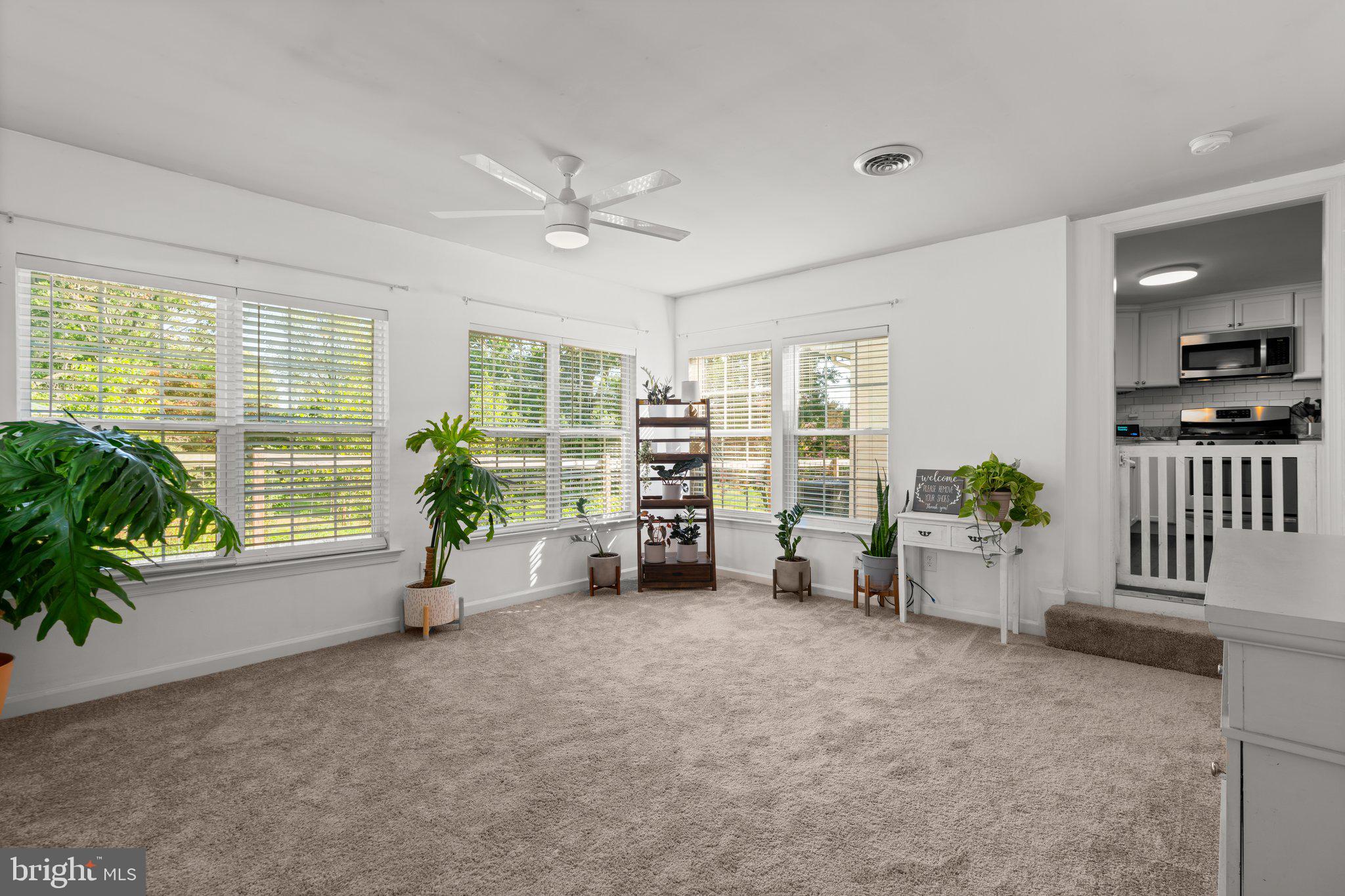 852 Maple Rd