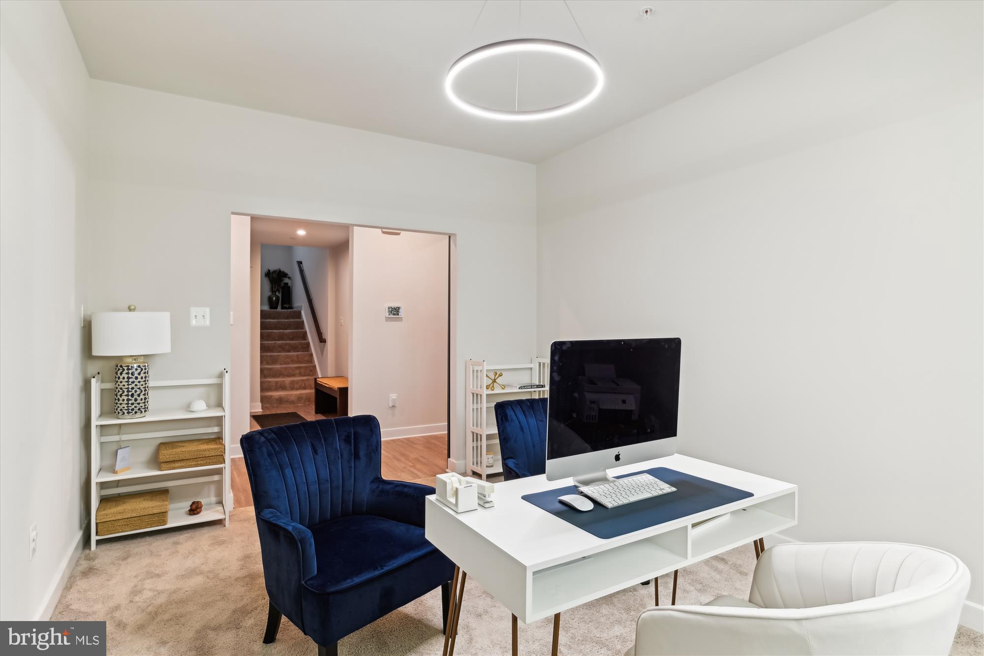 1555 Catbriar Way