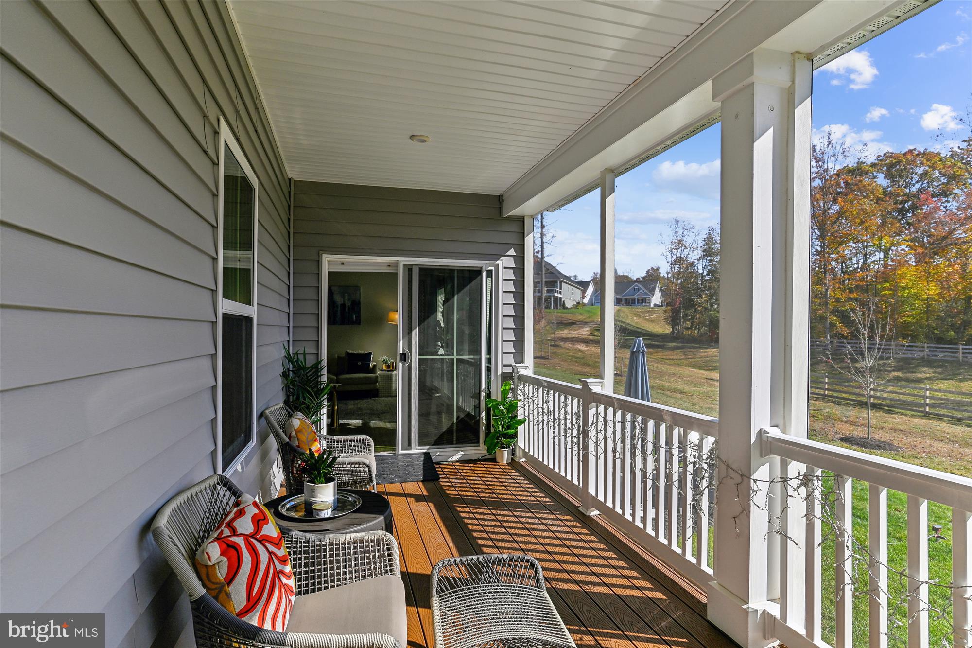 1555 Catbriar Way