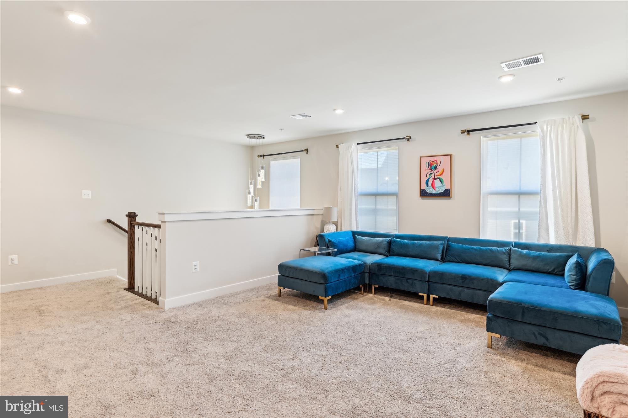 1555 Catbriar Way