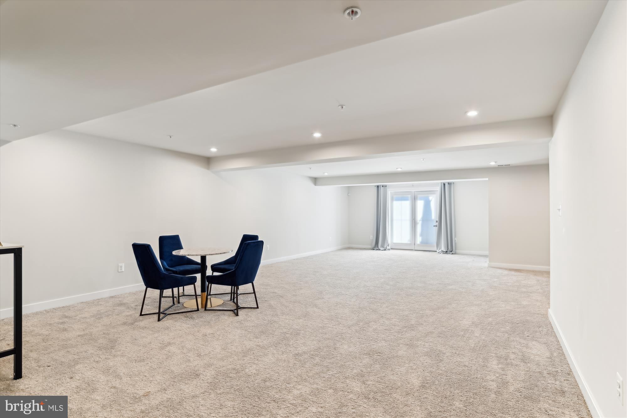 1555 Catbriar Way