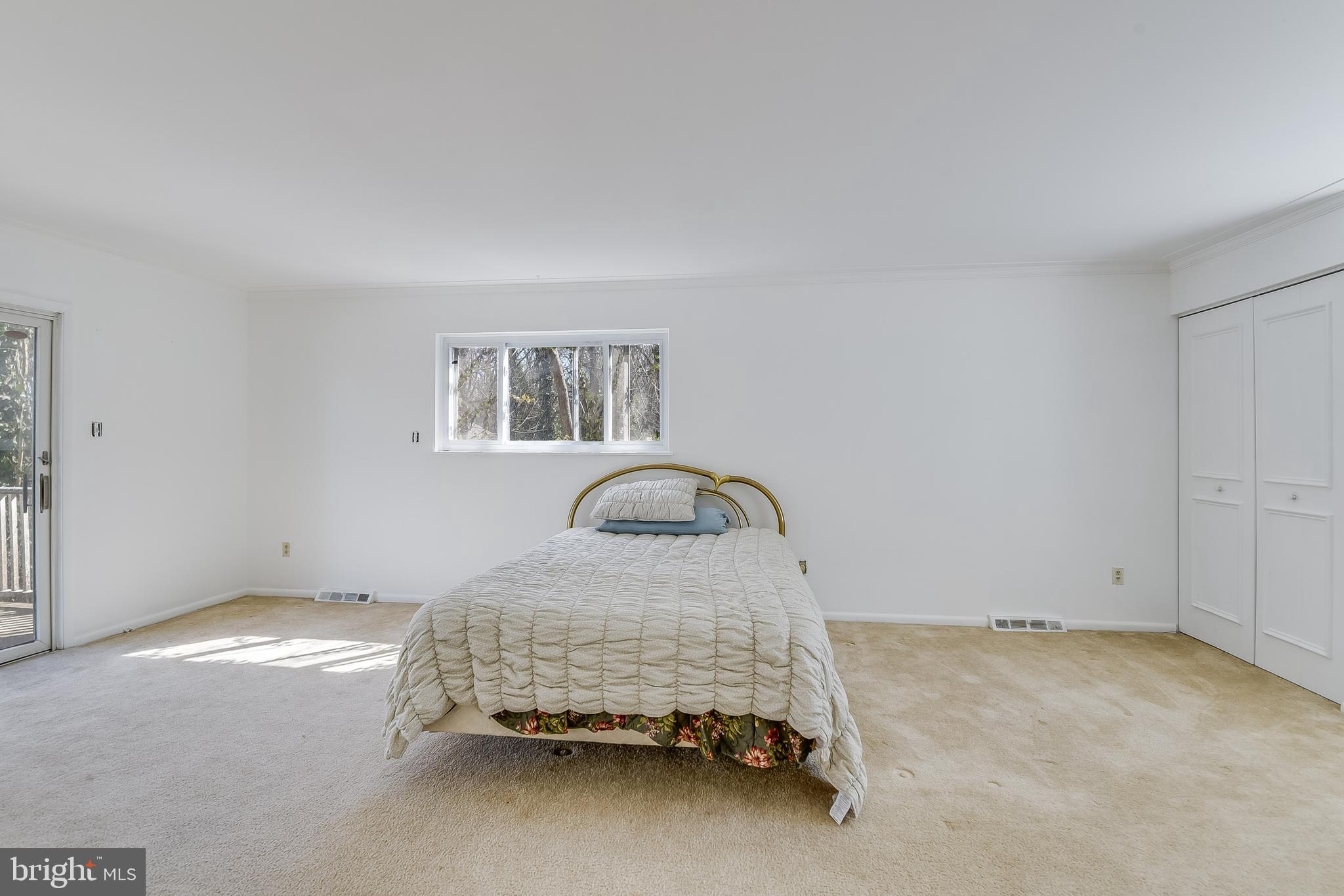 1000 Tudor Dr