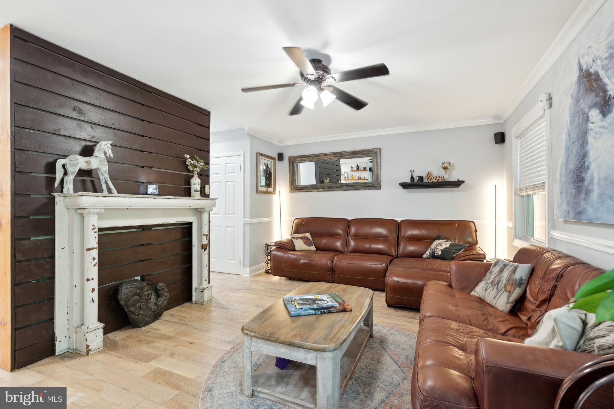 1643 Forest Hill Ct