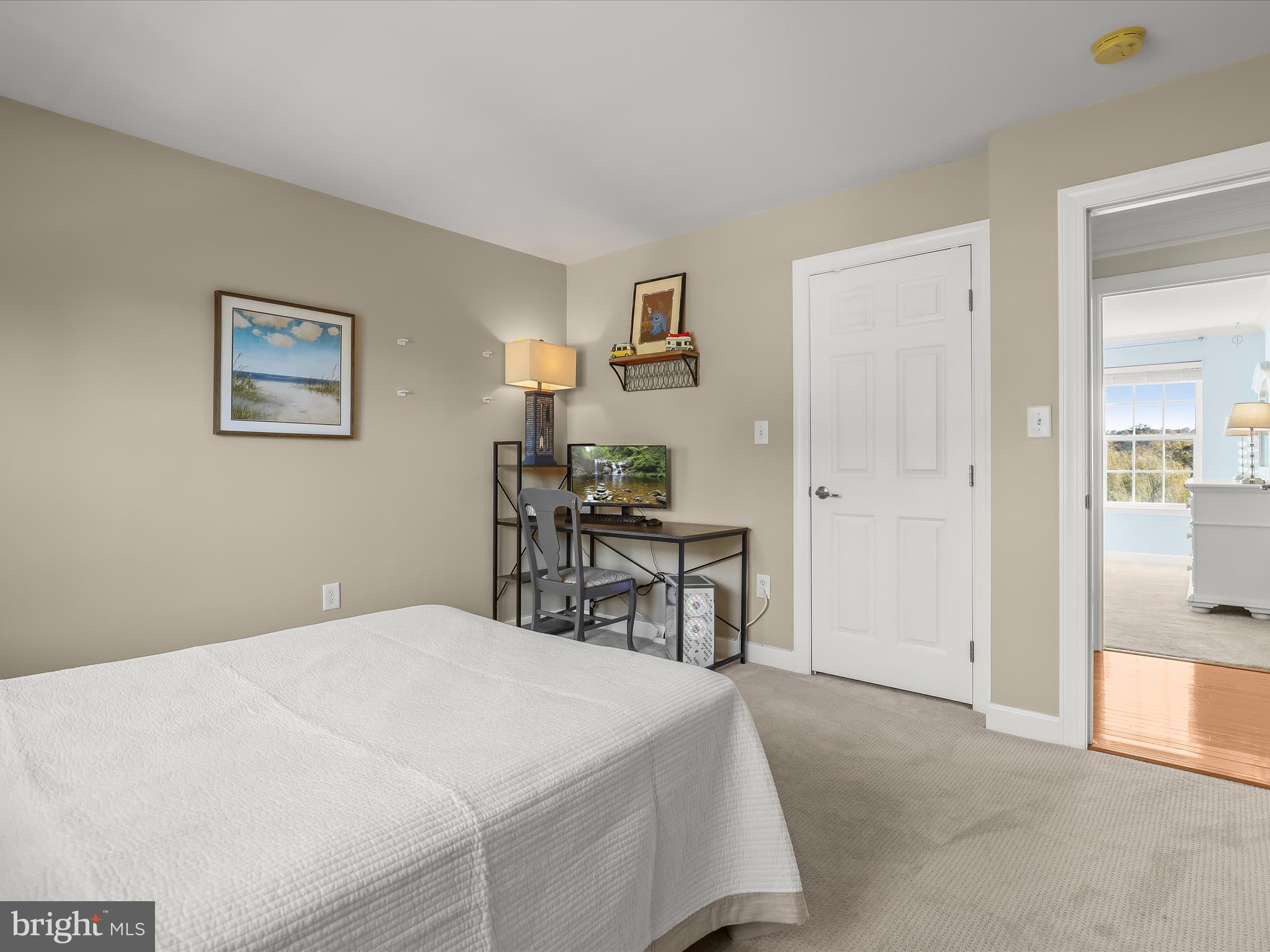607 Corsair Ct