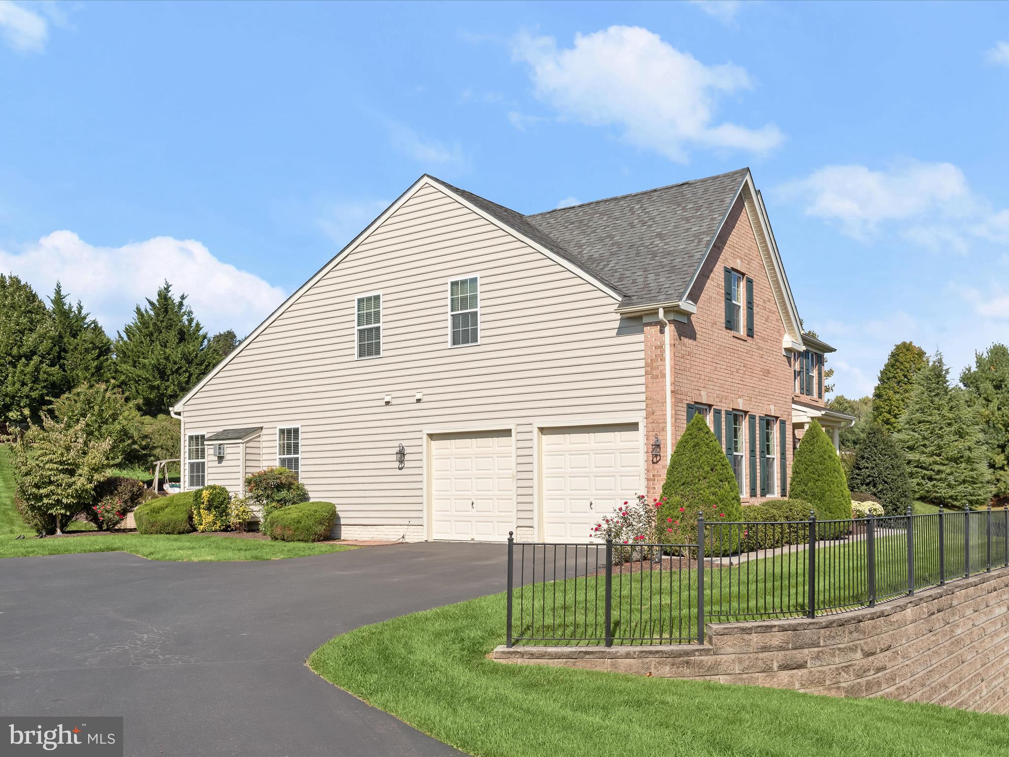 607 Corsair Ct