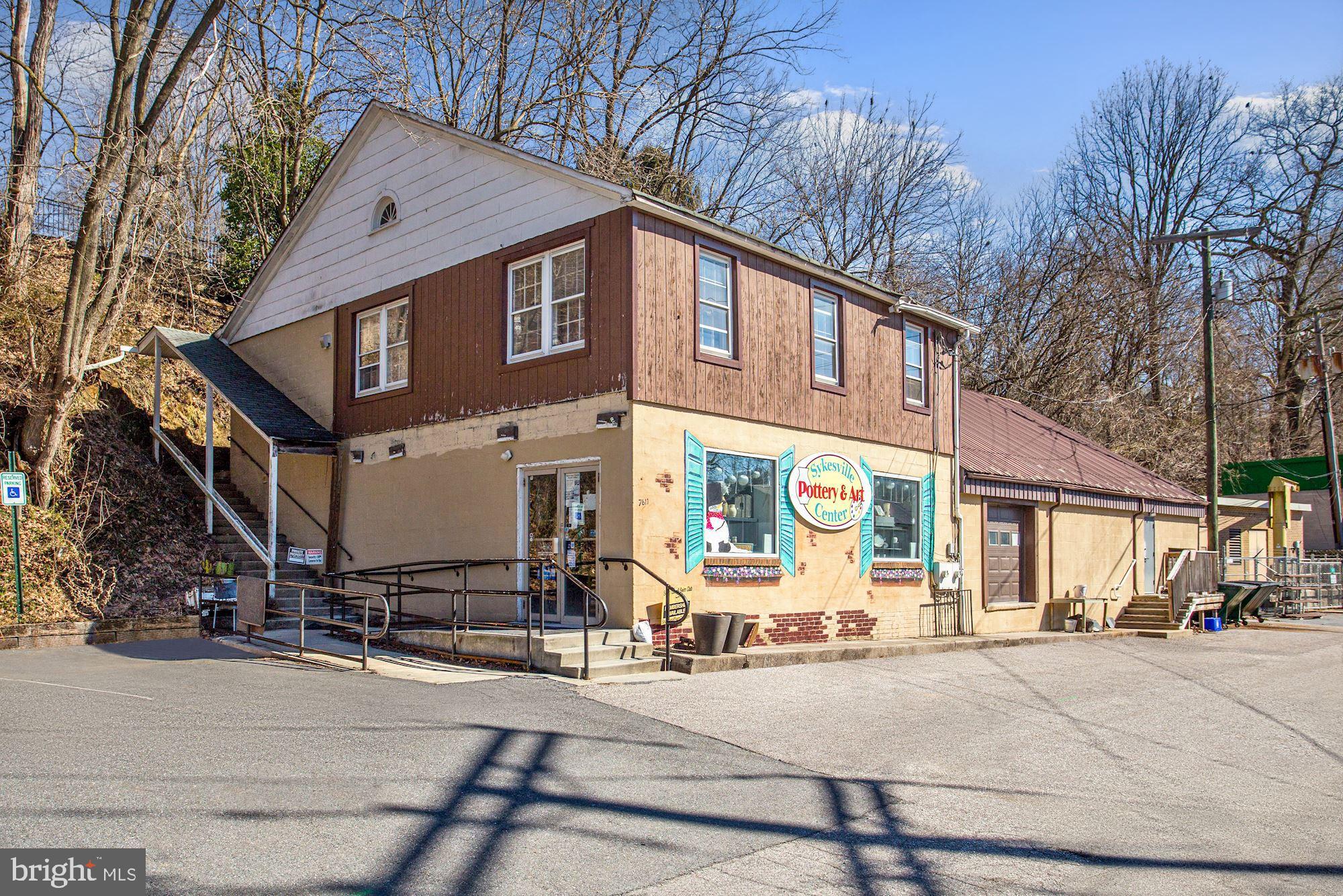 607 Corsair Ct