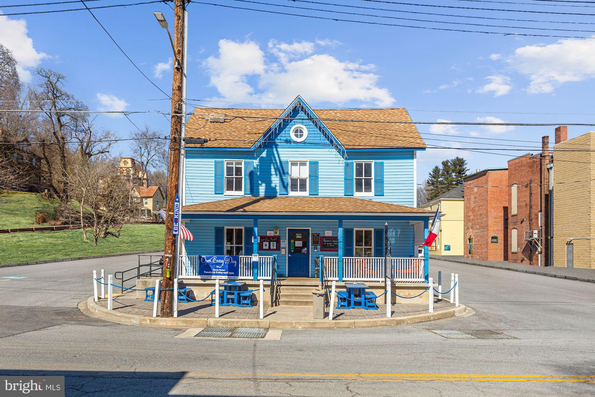 607 Corsair Ct