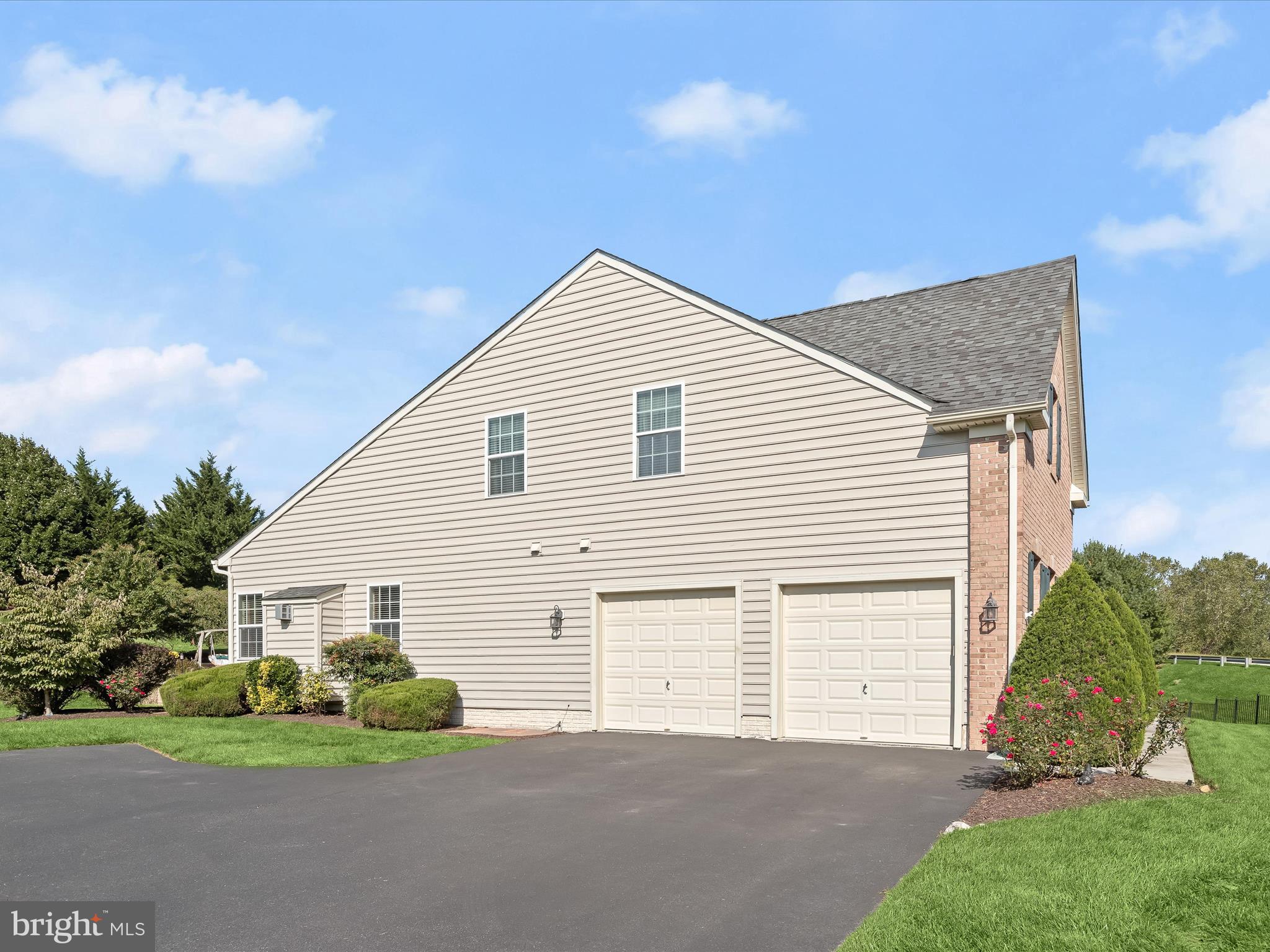 607 Corsair Ct