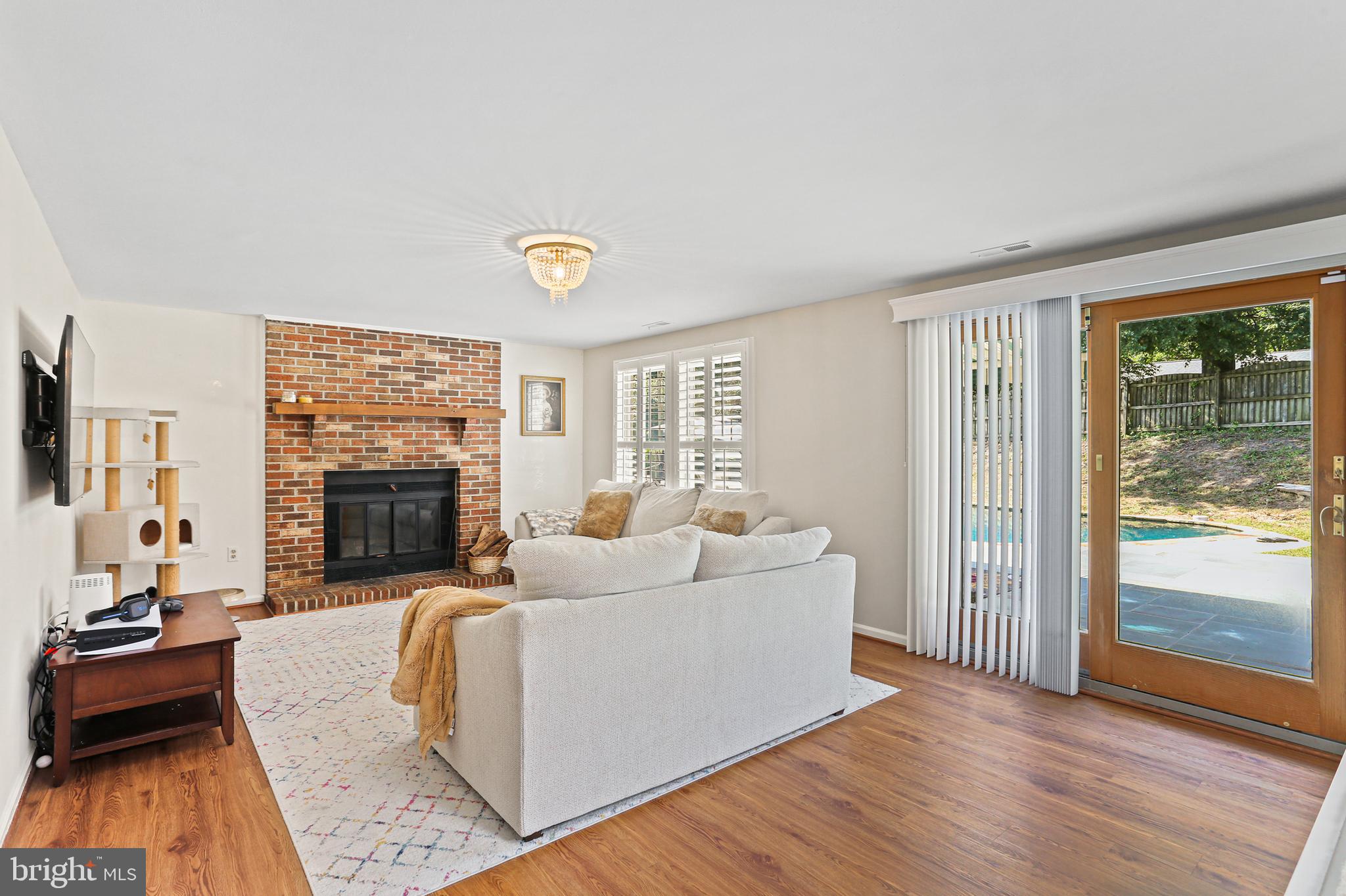 5733 Brothers Partnership Ct