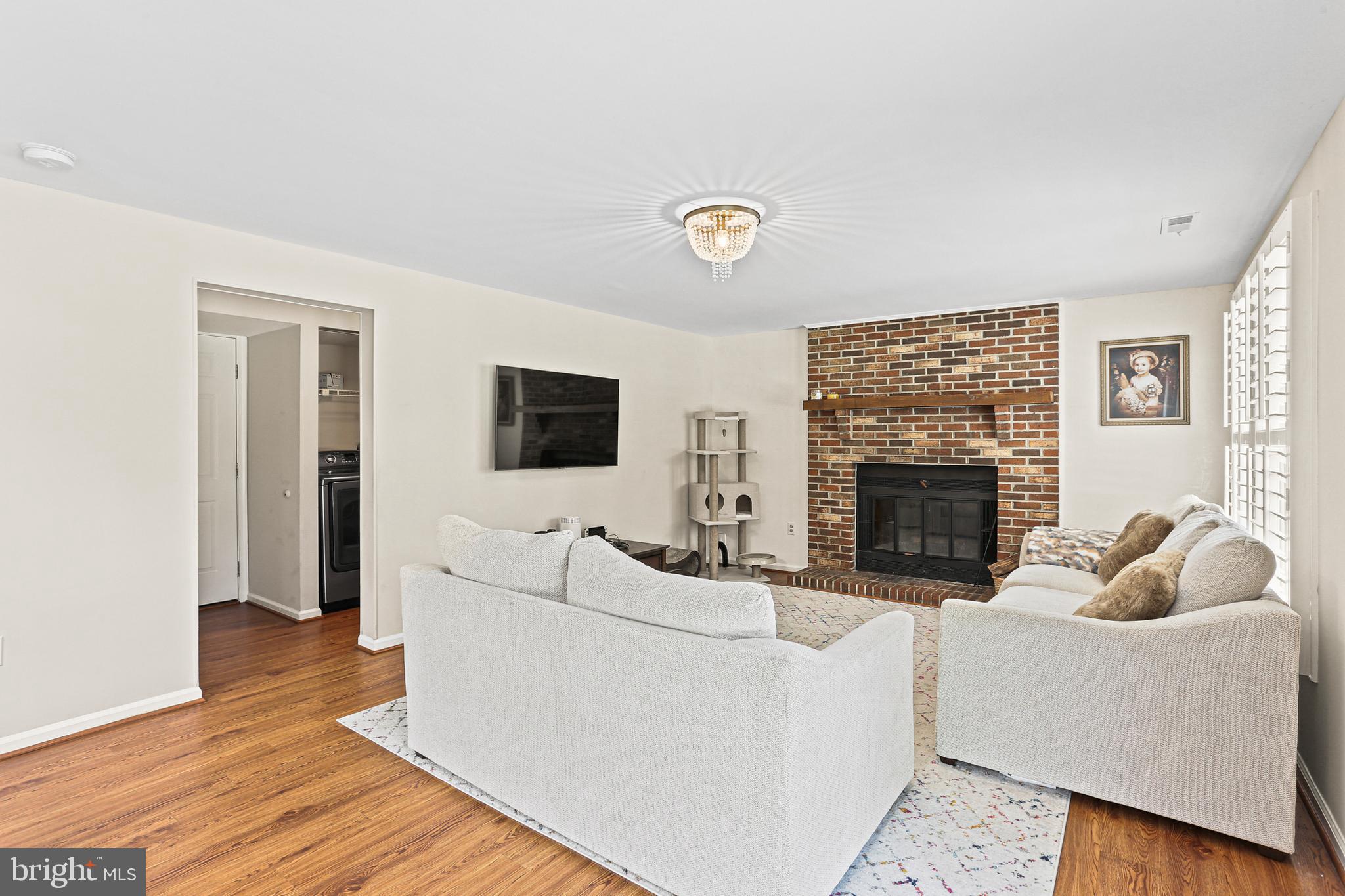 5733 Brothers Partnership Ct