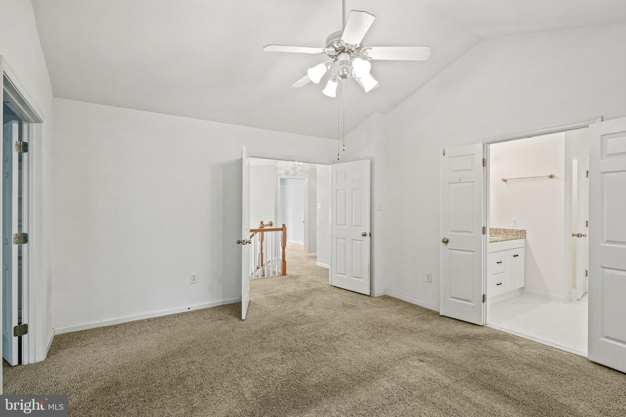 5313 Woodlot Rd