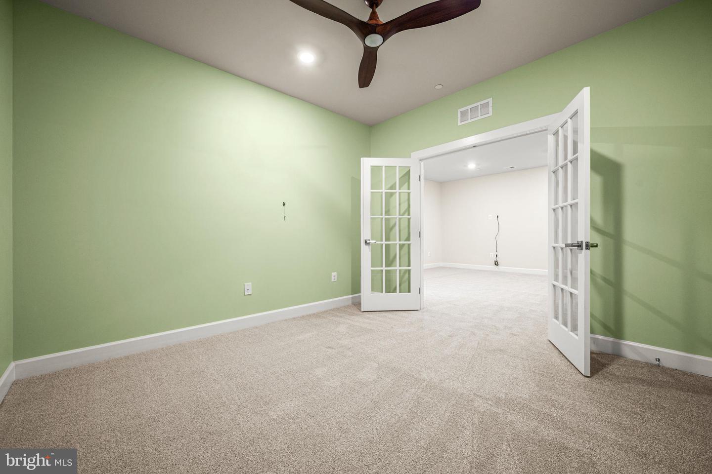 2757 Vardon Ln
