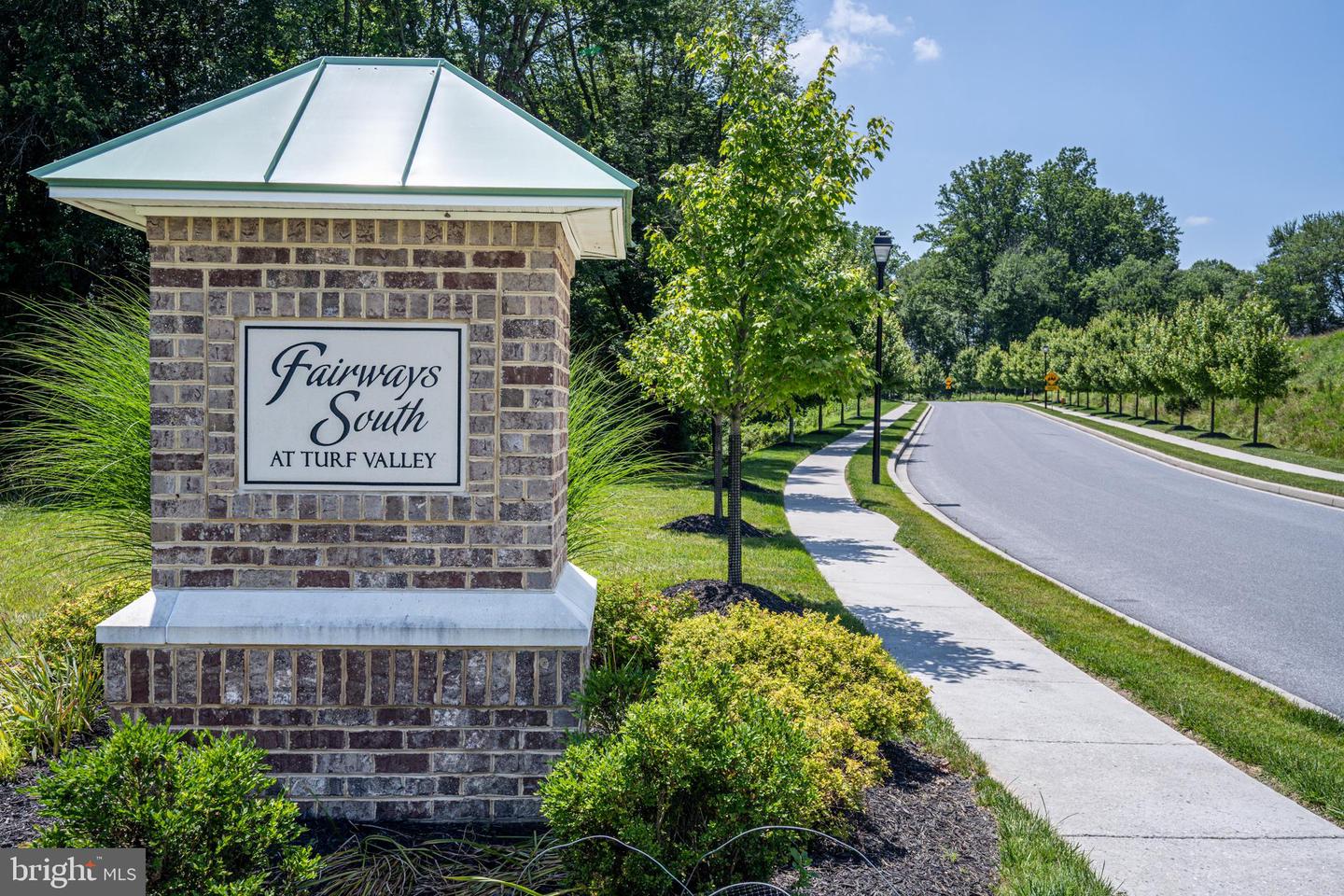2757 Vardon Ln