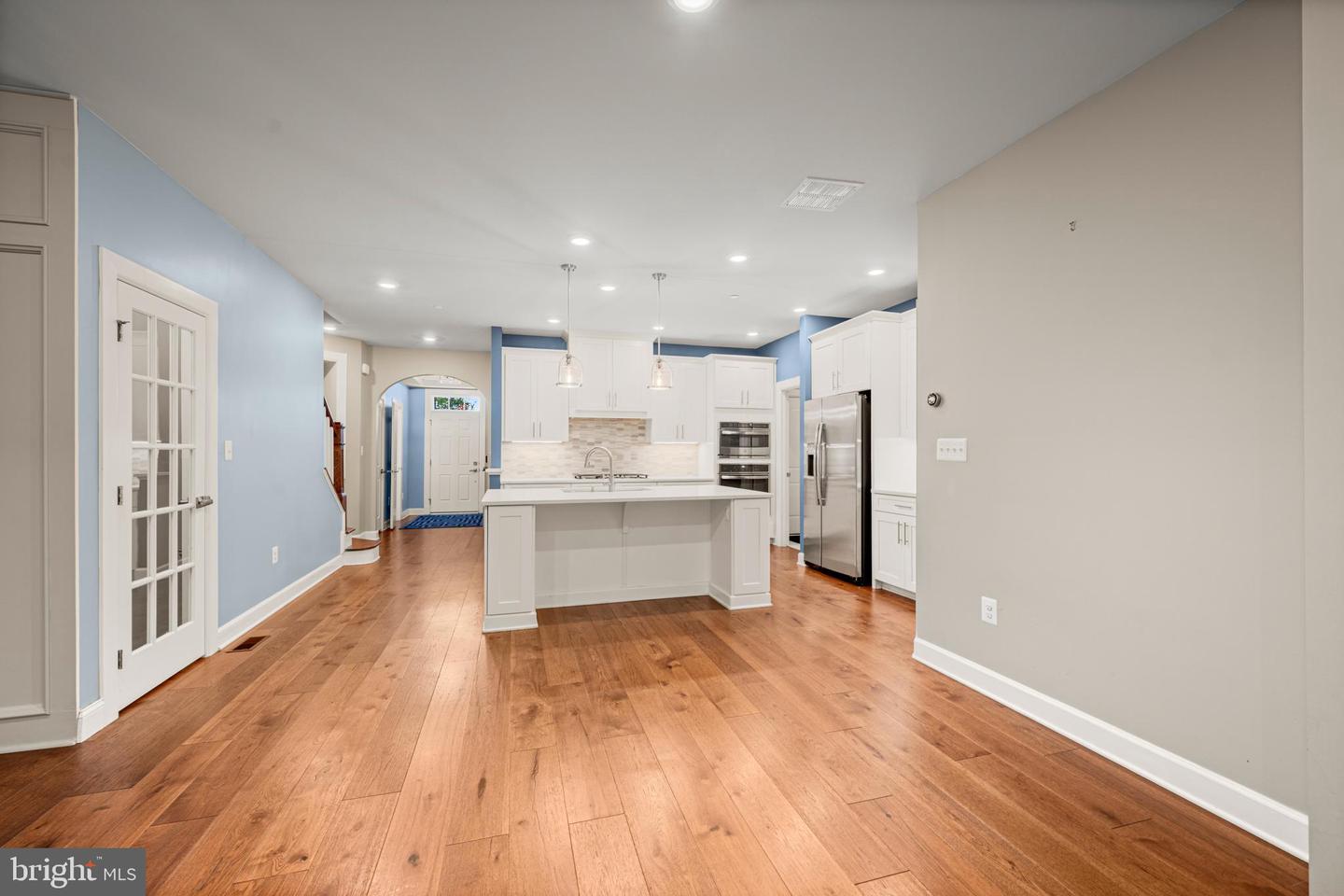 2757 Vardon Ln
