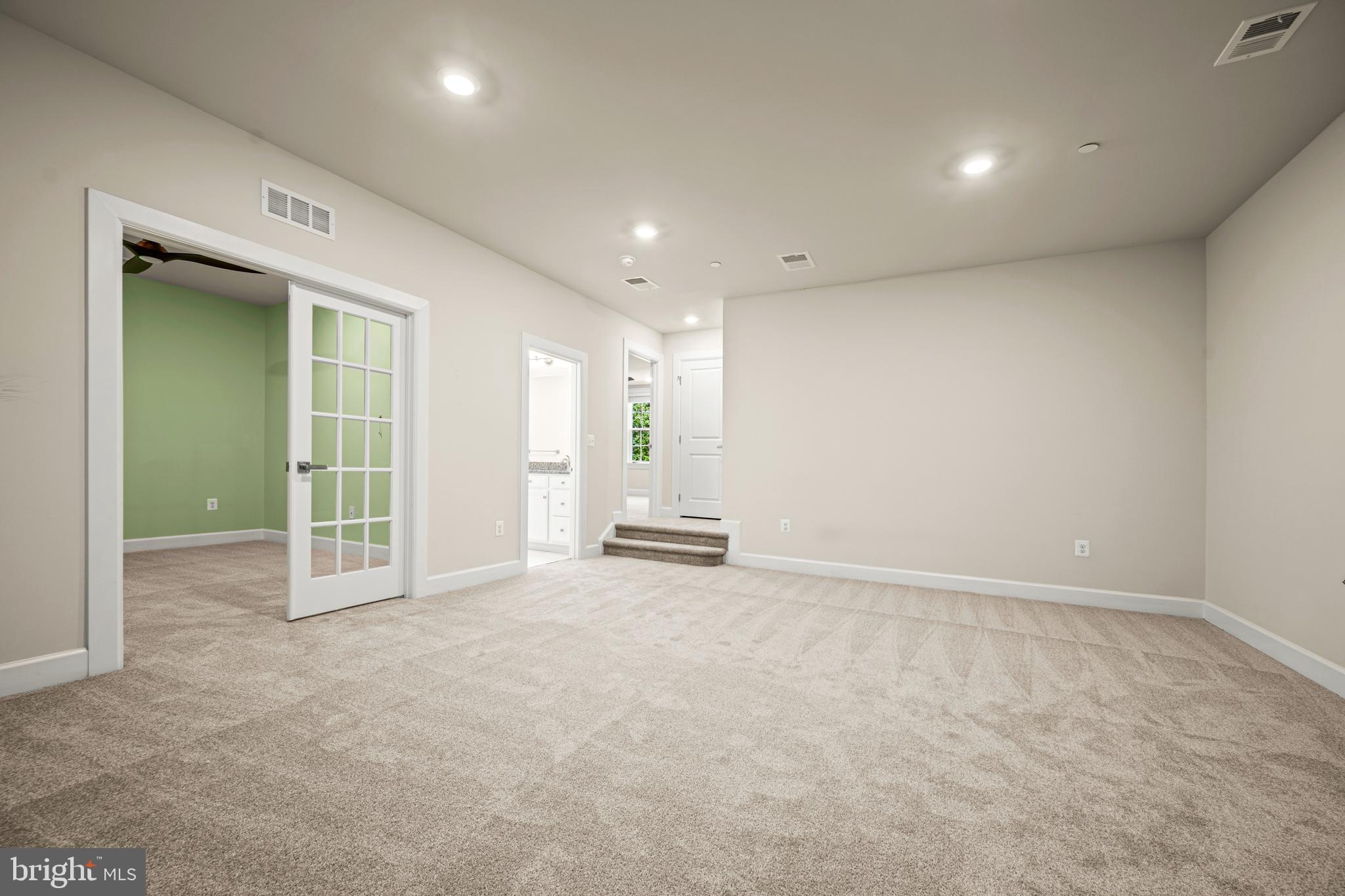 2757 Vardon Ln