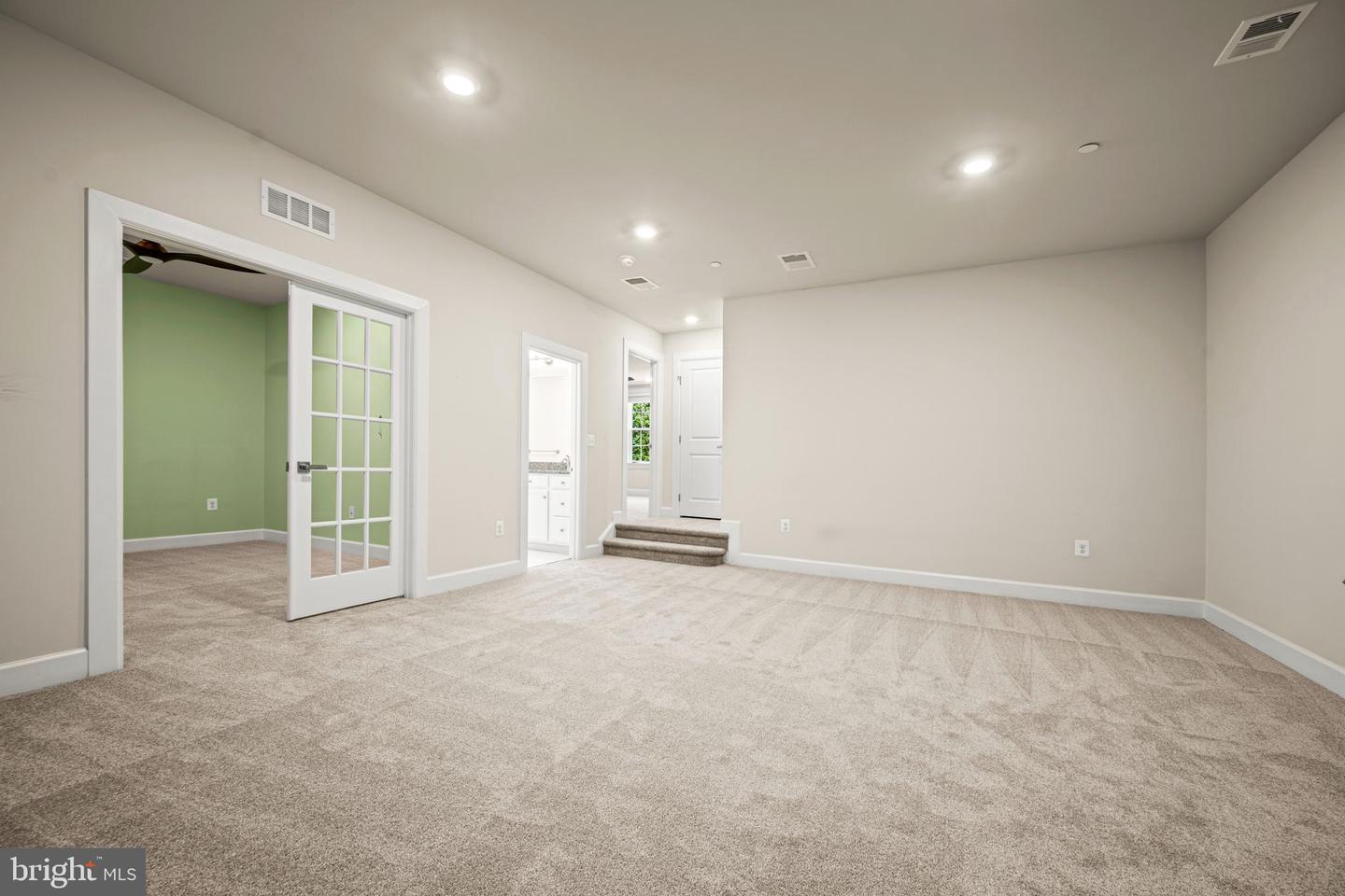 2757 Vardon Ln
