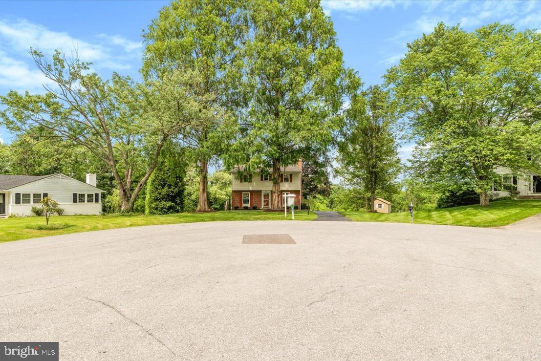 8817 Autumn Hill Ct