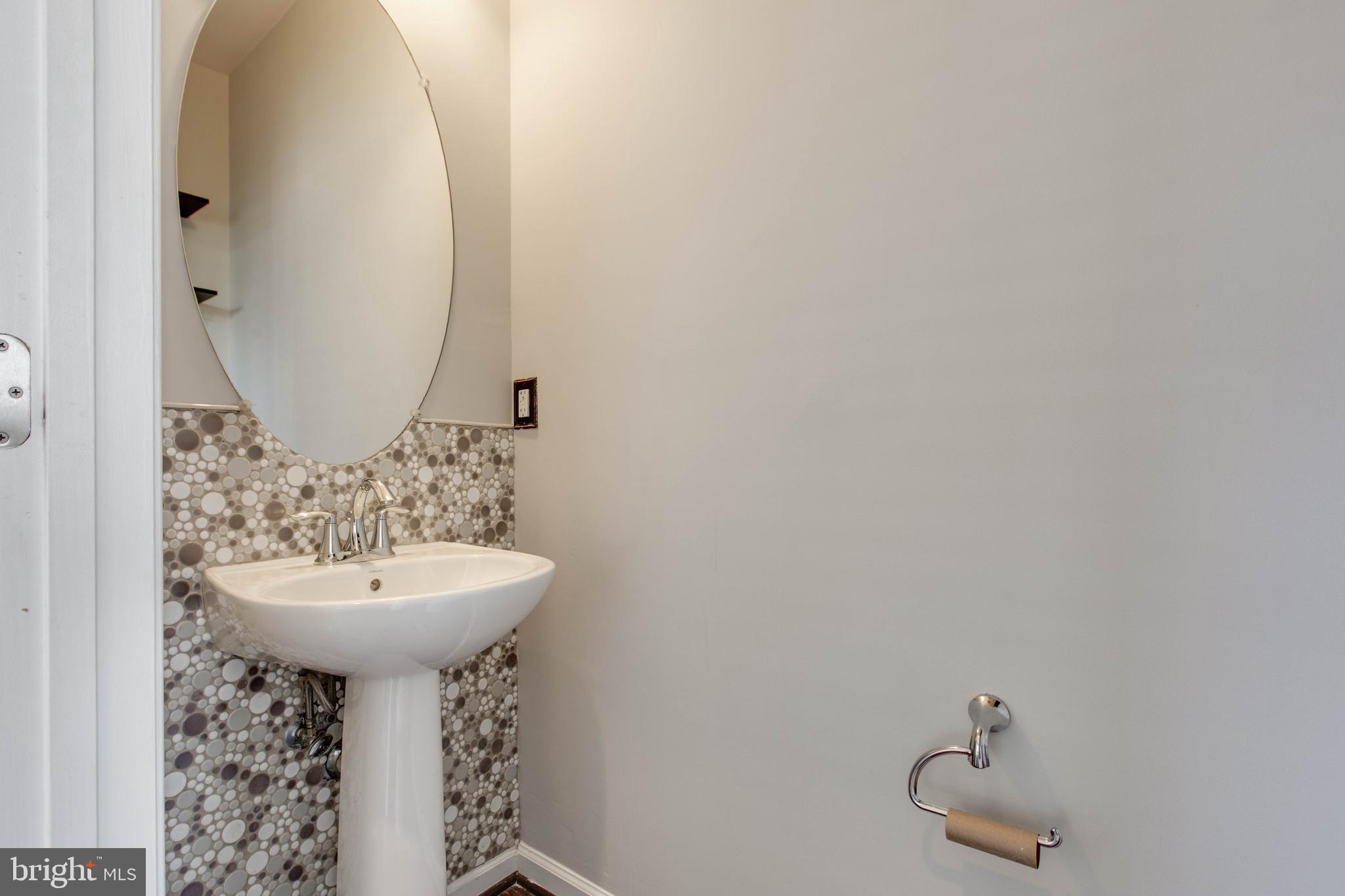 7021 SOUTHMOOR STREET