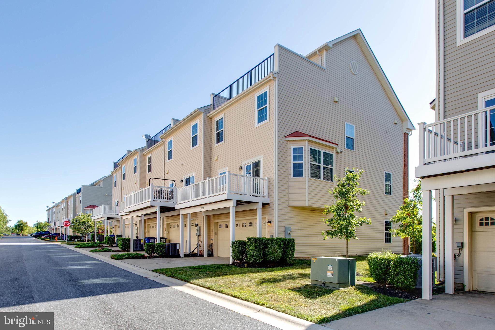 7021 SOUTHMOOR STREET