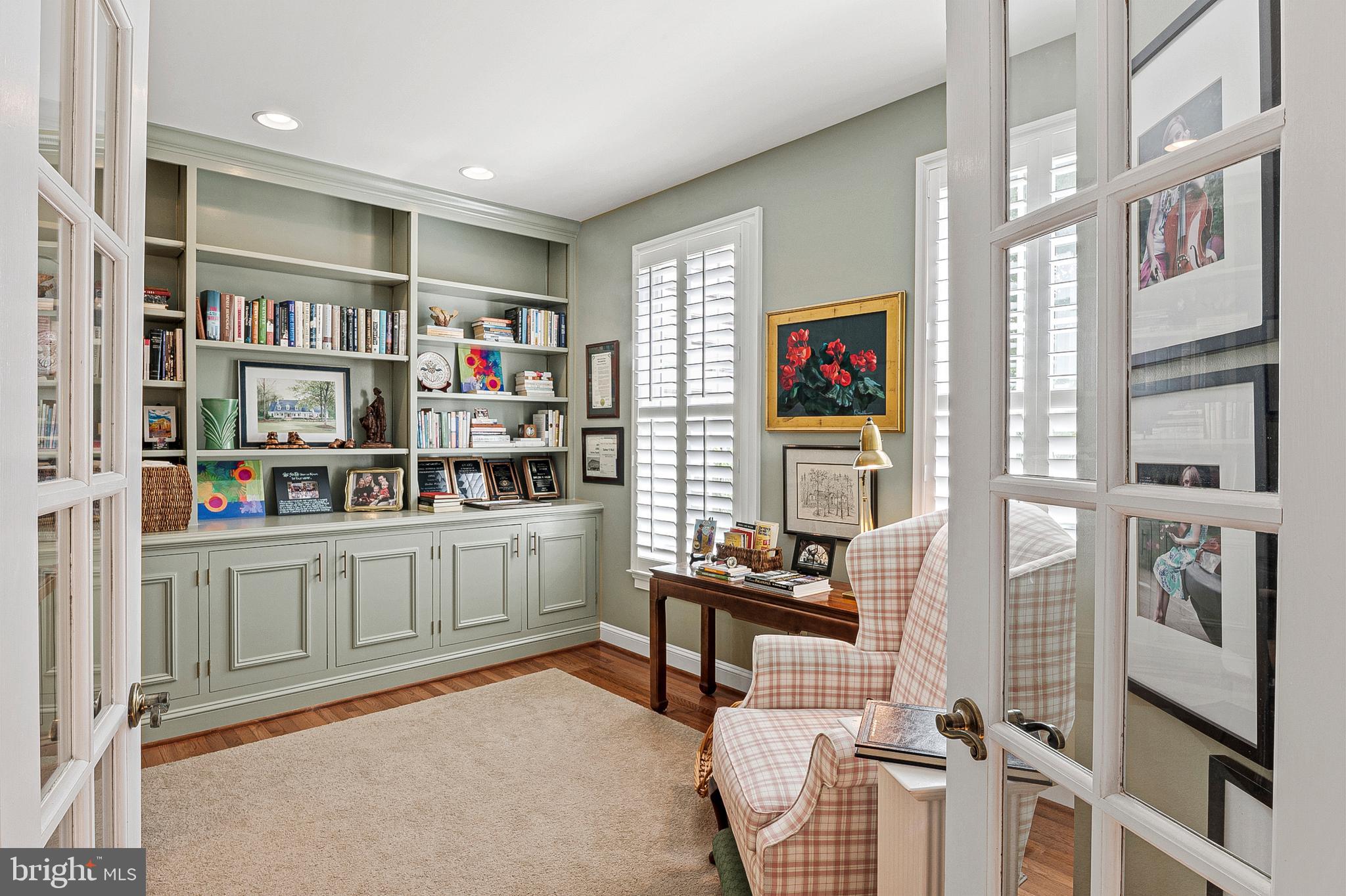 5138 NORTHERN FENCES LANE
