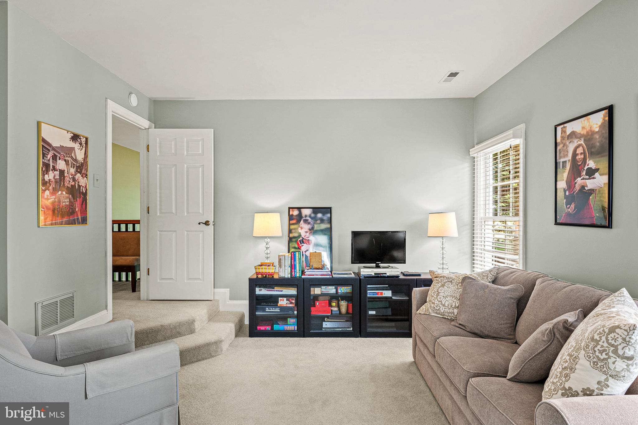 5138 NORTHERN FENCES LANE