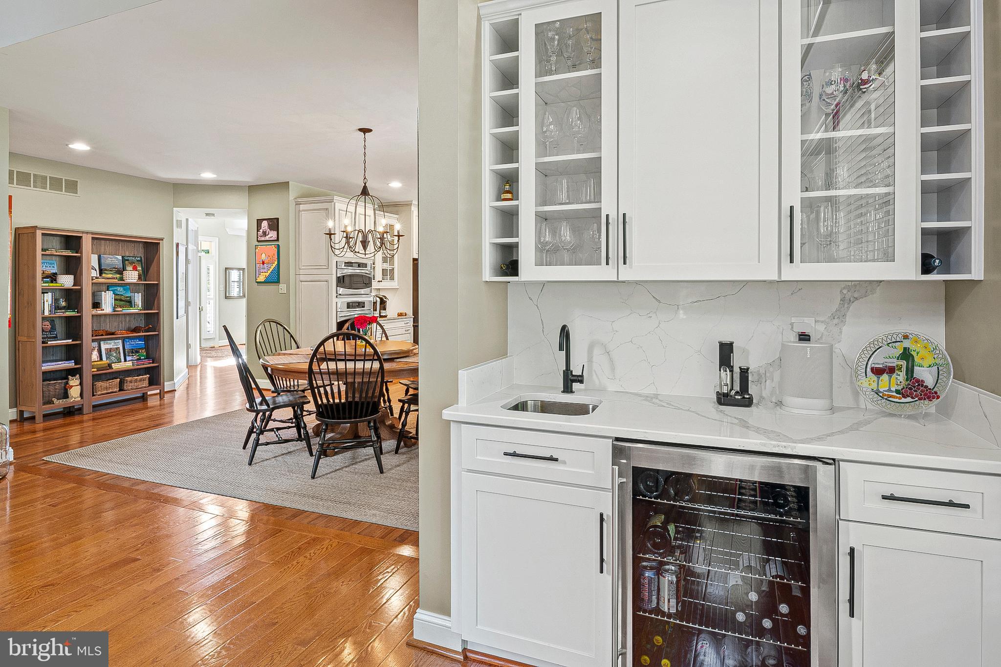 5138 NORTHERN FENCES LANE