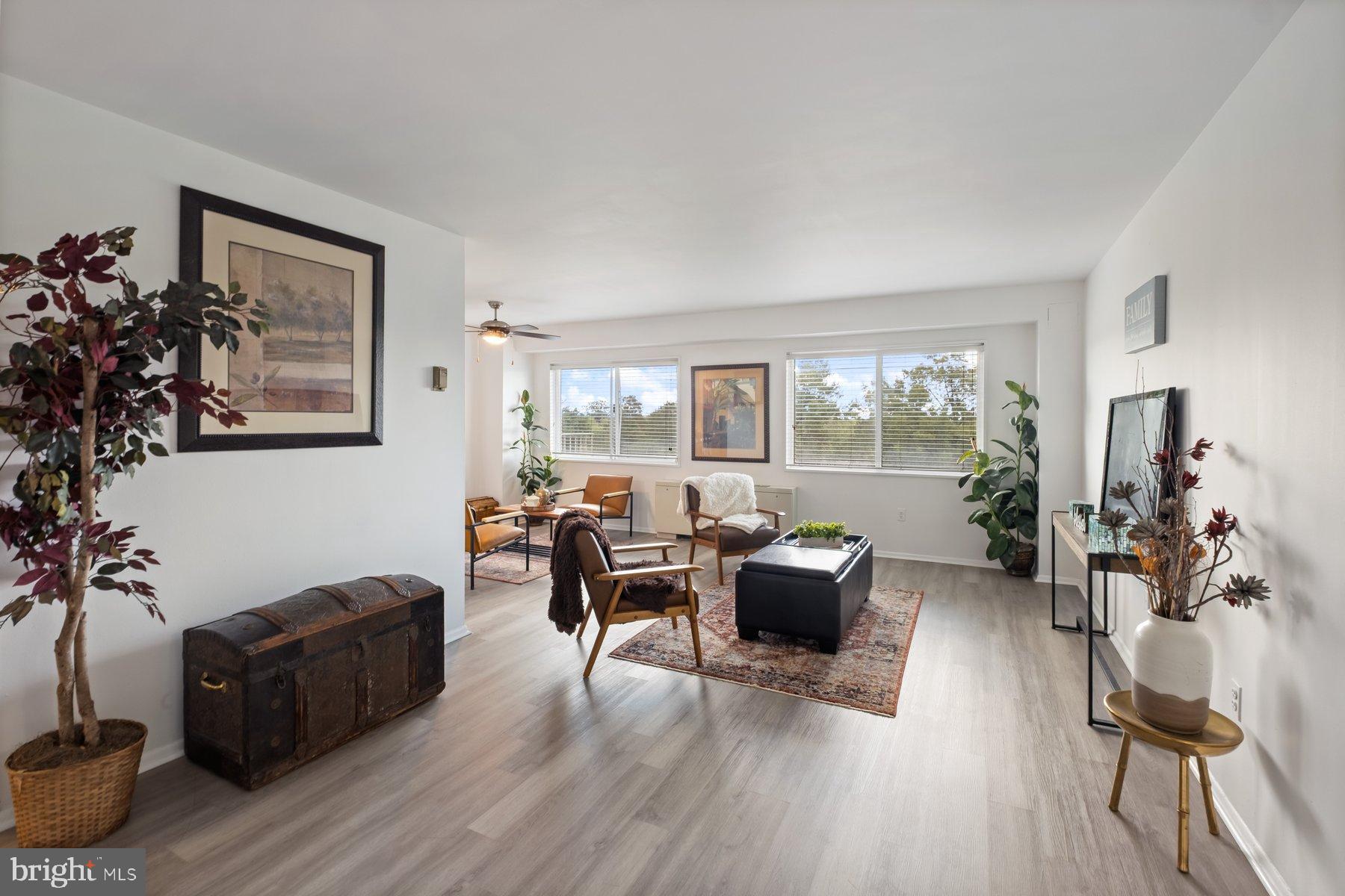 1111 UNIVERSITY BOULEVARD W
