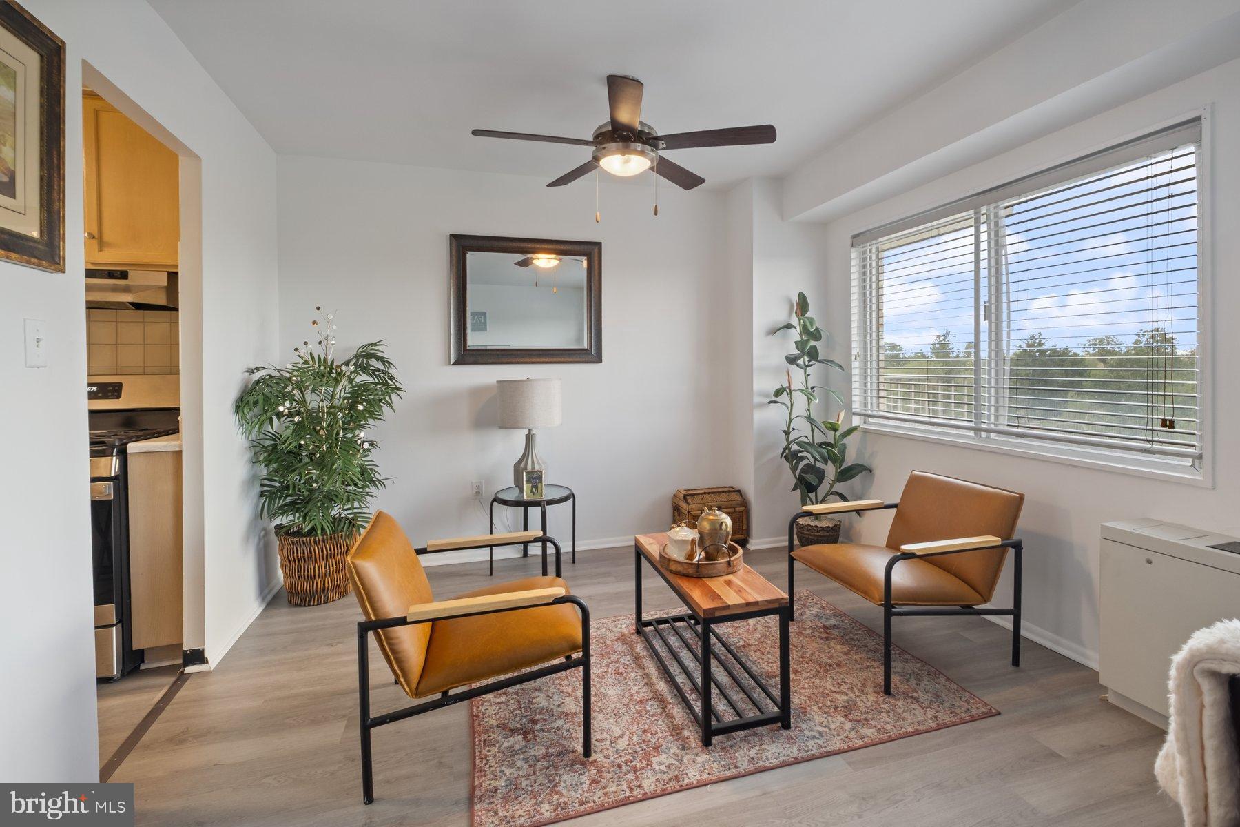 1111 UNIVERSITY BOULEVARD W
