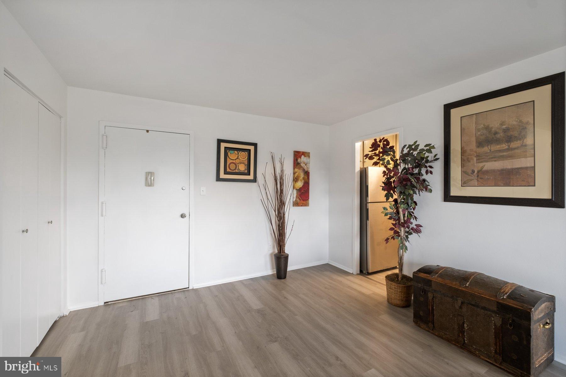 1111 UNIVERSITY BOULEVARD W