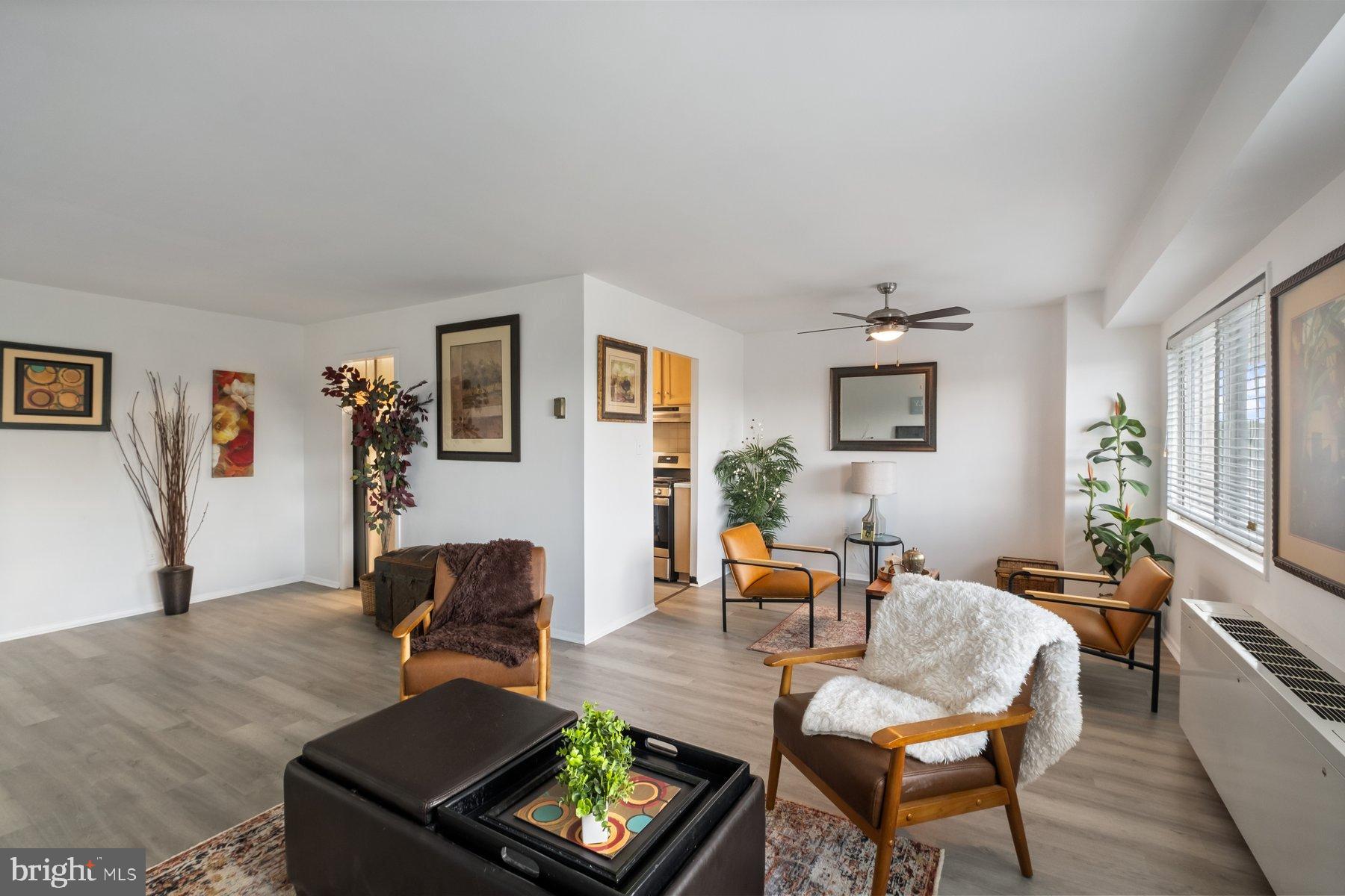 1111 UNIVERSITY BOULEVARD W