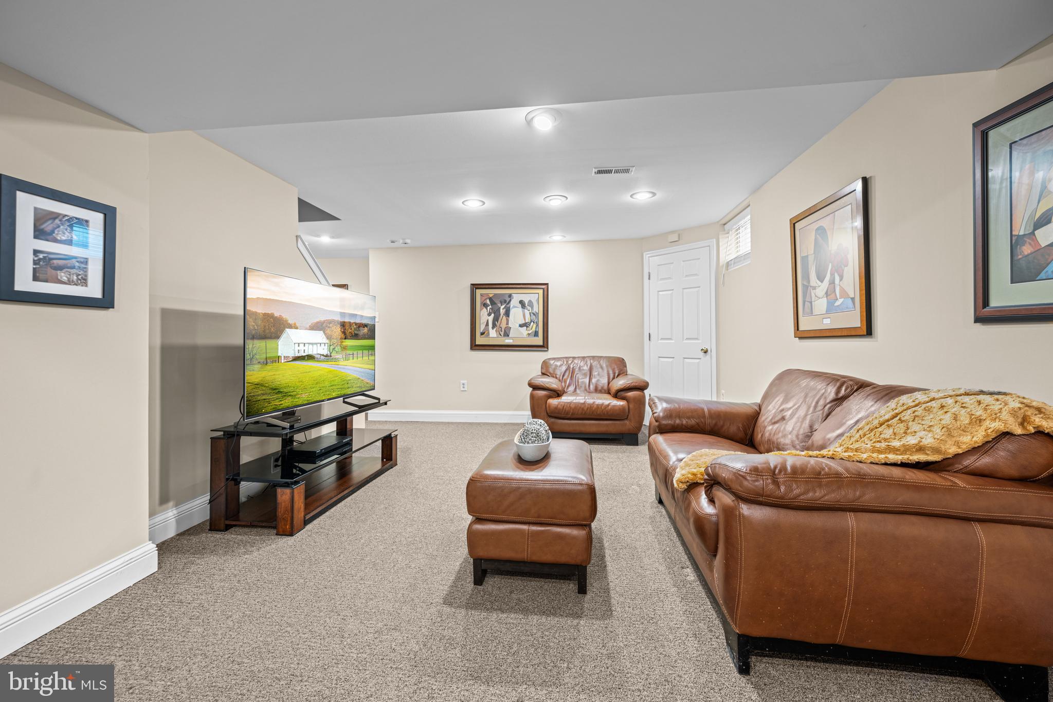 1703 Pepper Tree Ct