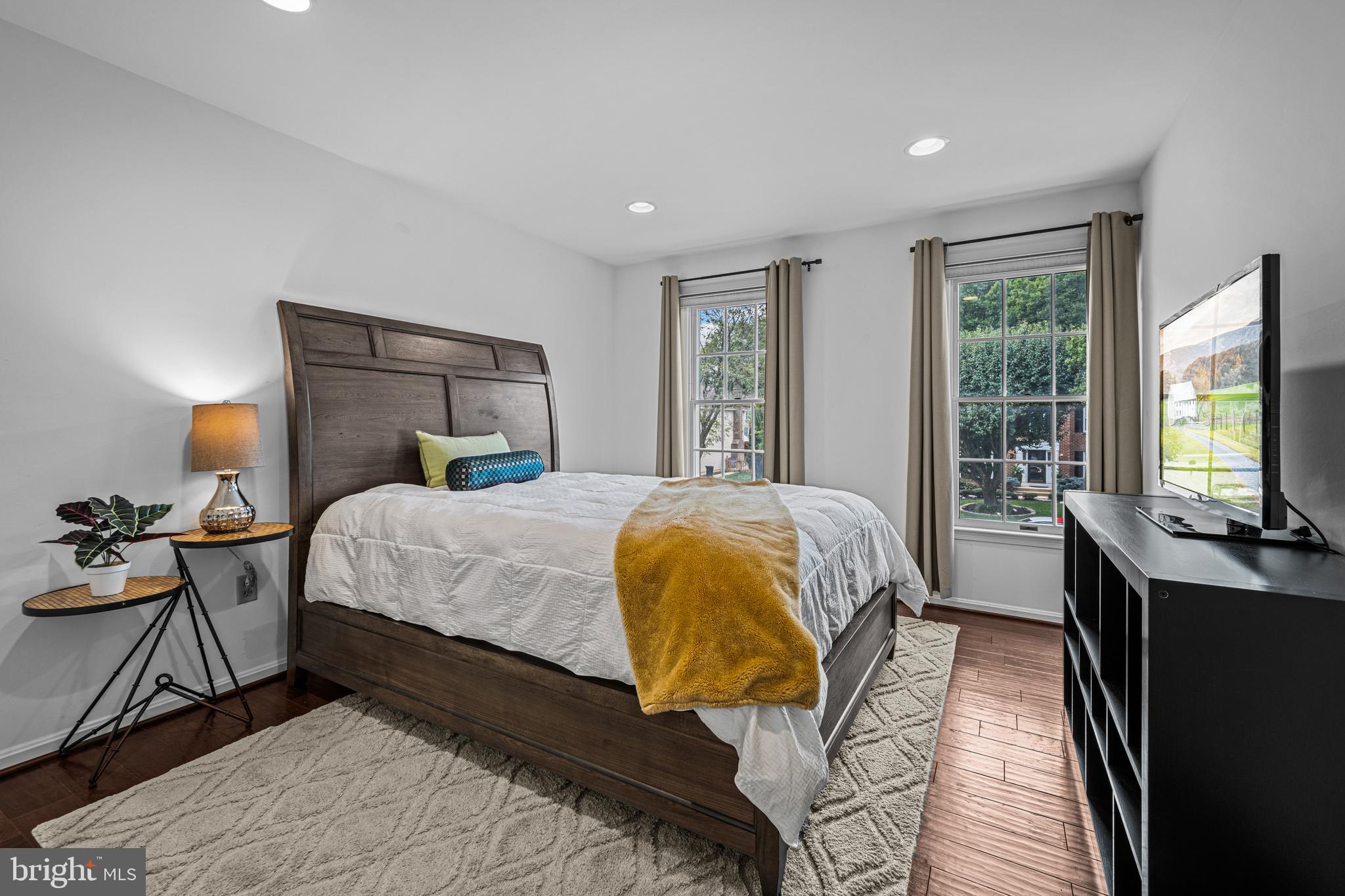 1703 Pepper Tree Ct