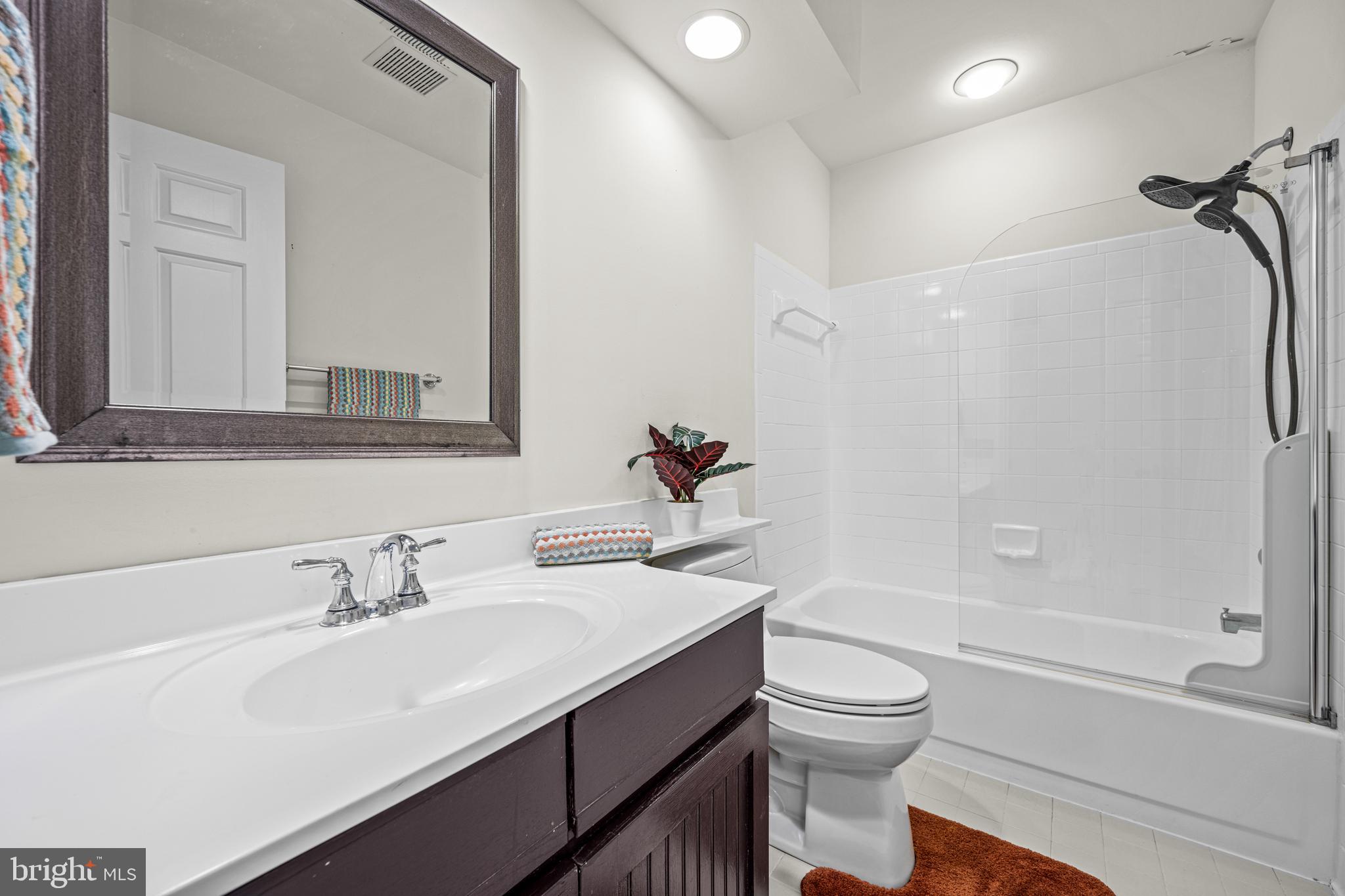 1703 Pepper Tree Ct