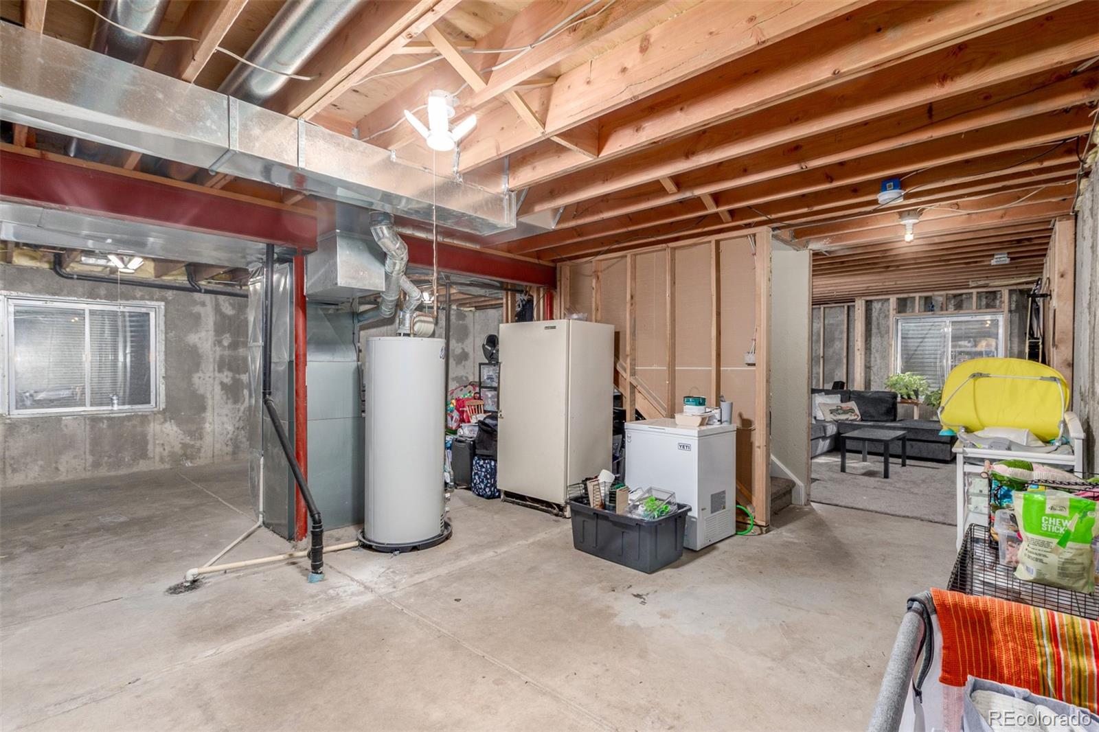 680 N 15th Avenue