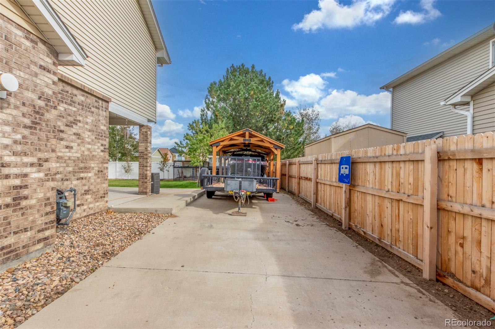 680 N 15th Avenue