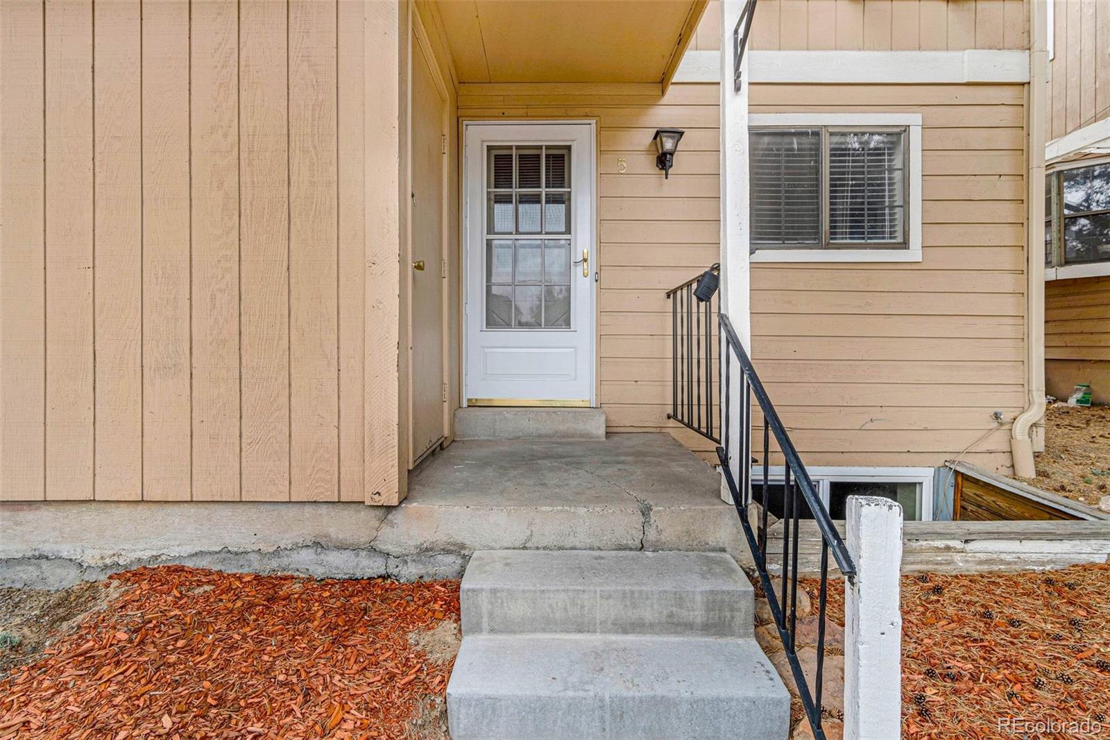 9105 Oberon Road Unit: 5