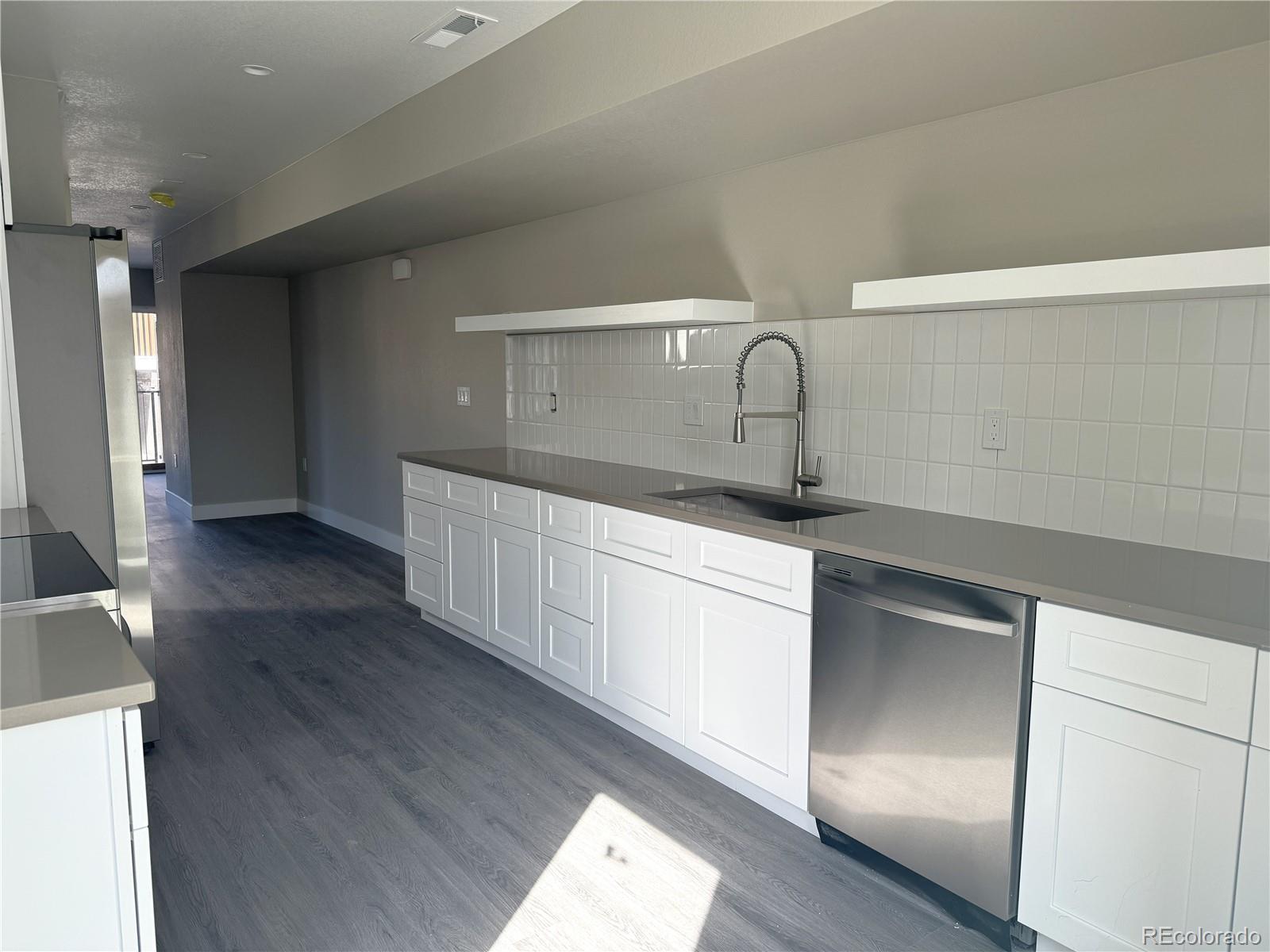 1642 N Lafayette Street Unit: 3