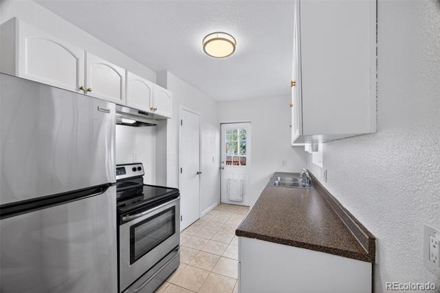 4022 Navajo Street