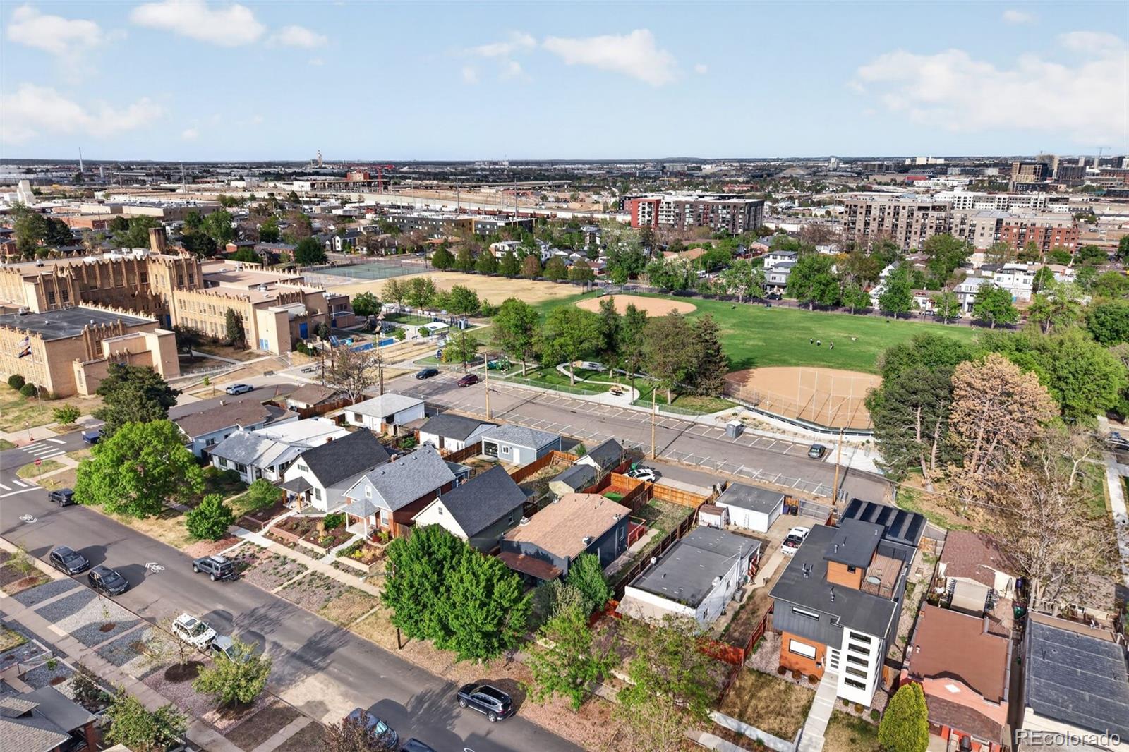 4022 Navajo Street