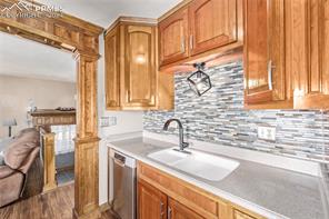 2075 Poteae Circle