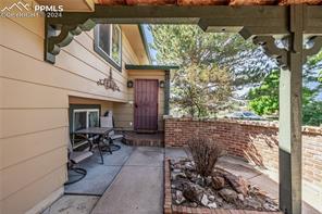 2075 Poteae Circle