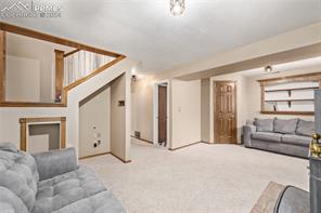 2075 Poteae Circle