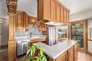 2075 Poteae Circle