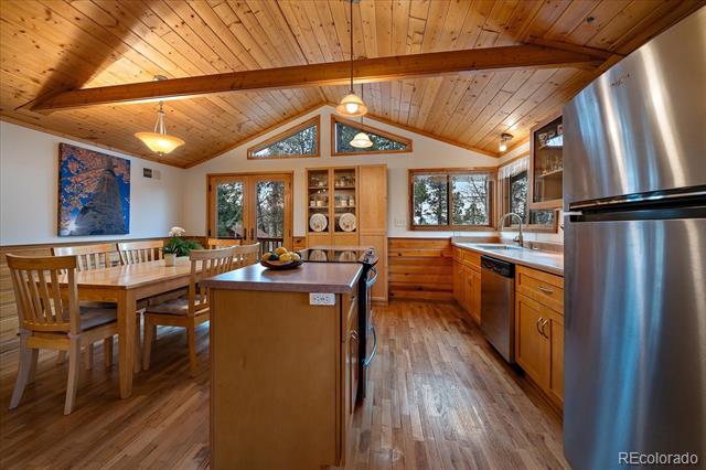 27888 Richmond Hill Road