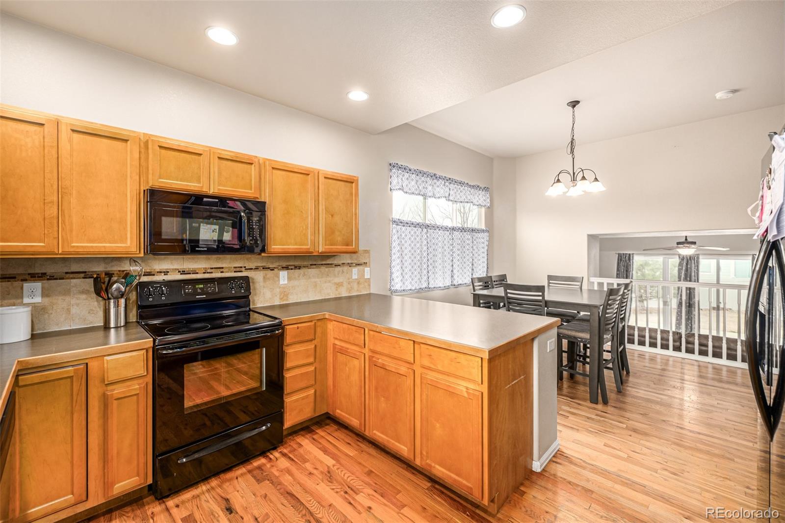 2325 Ballard Lane