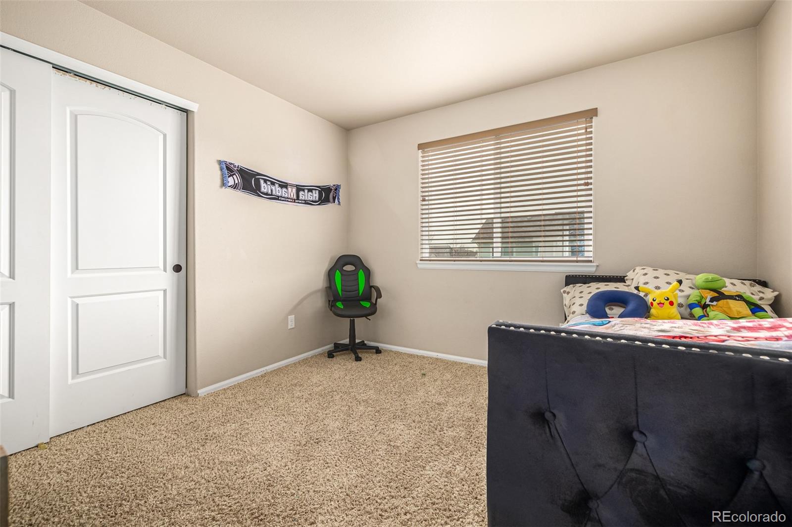 2325 Ballard Lane
