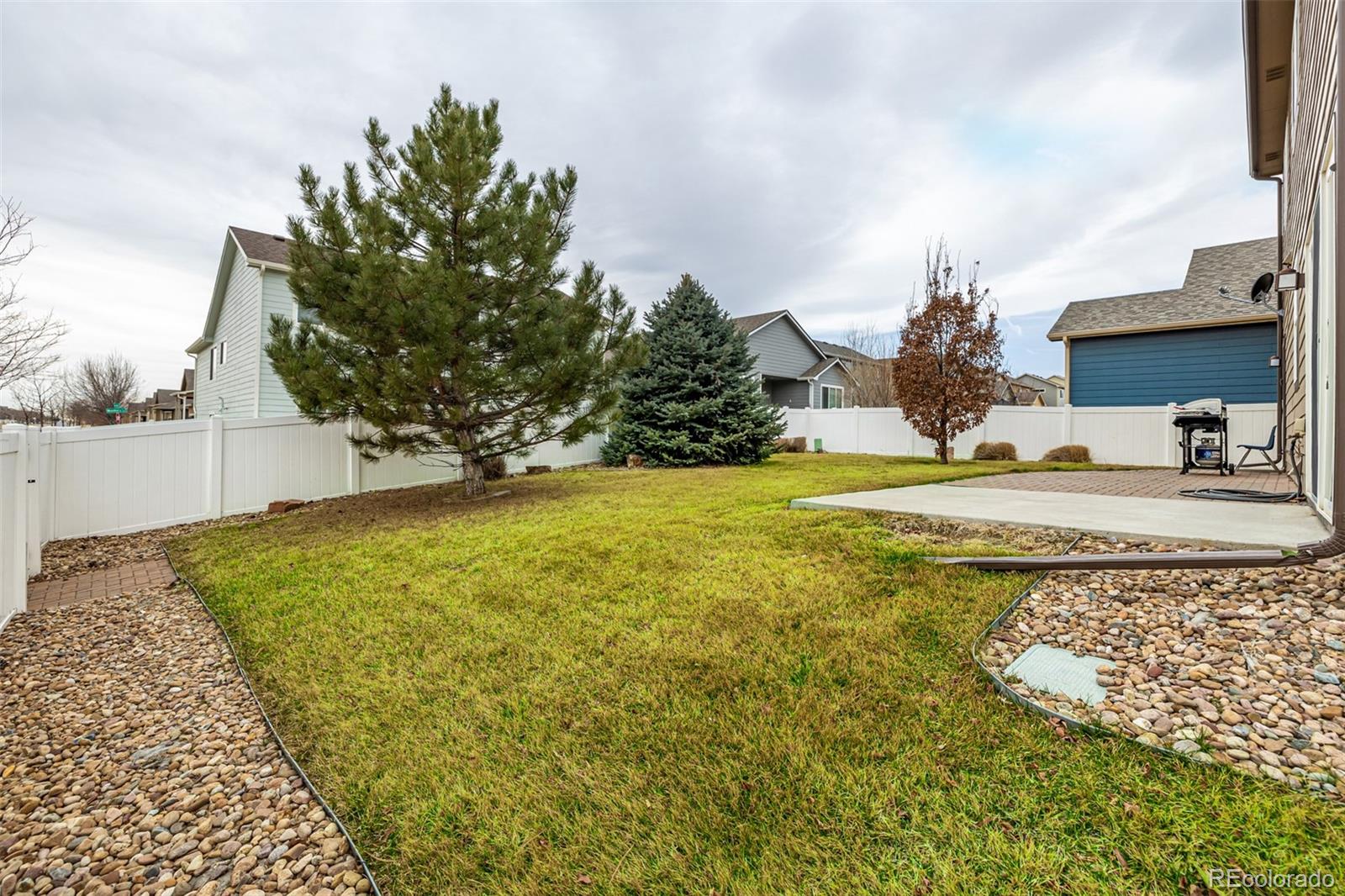 2325 Ballard Lane