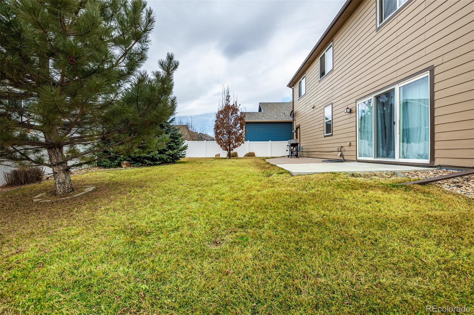 2325 Ballard Lane